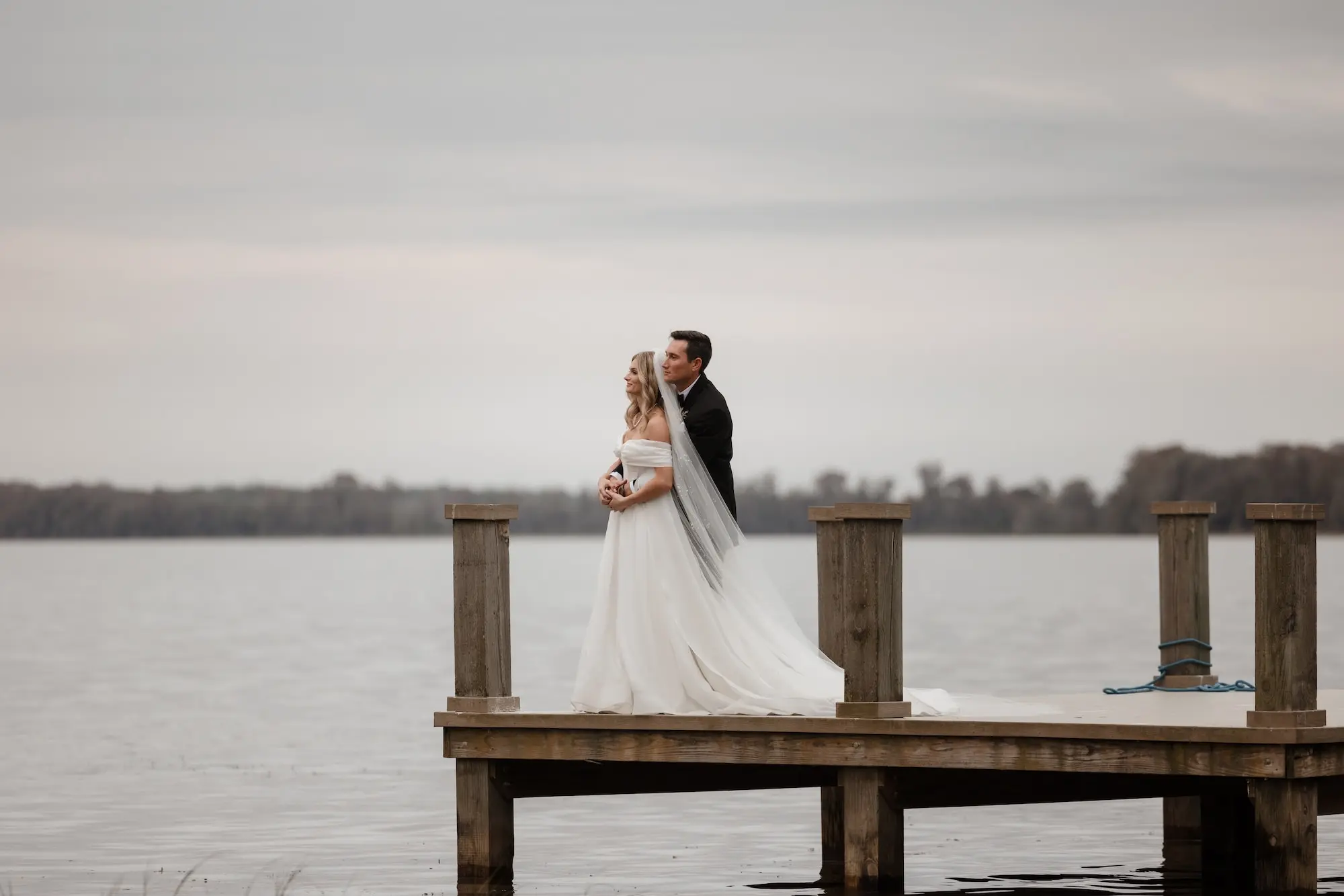 40Timeless Vintage Champagne Wedding Inspiration Evoke Photo and Film Central Florida Venue Bella Cosa - Elegant, Neutral Central Florida Wedding | Bella Cosa Bride and Groom Wedding Portrait | Central Florida Photographer Videographer Evoke Photo and Film | Event Venue Bella Cosa