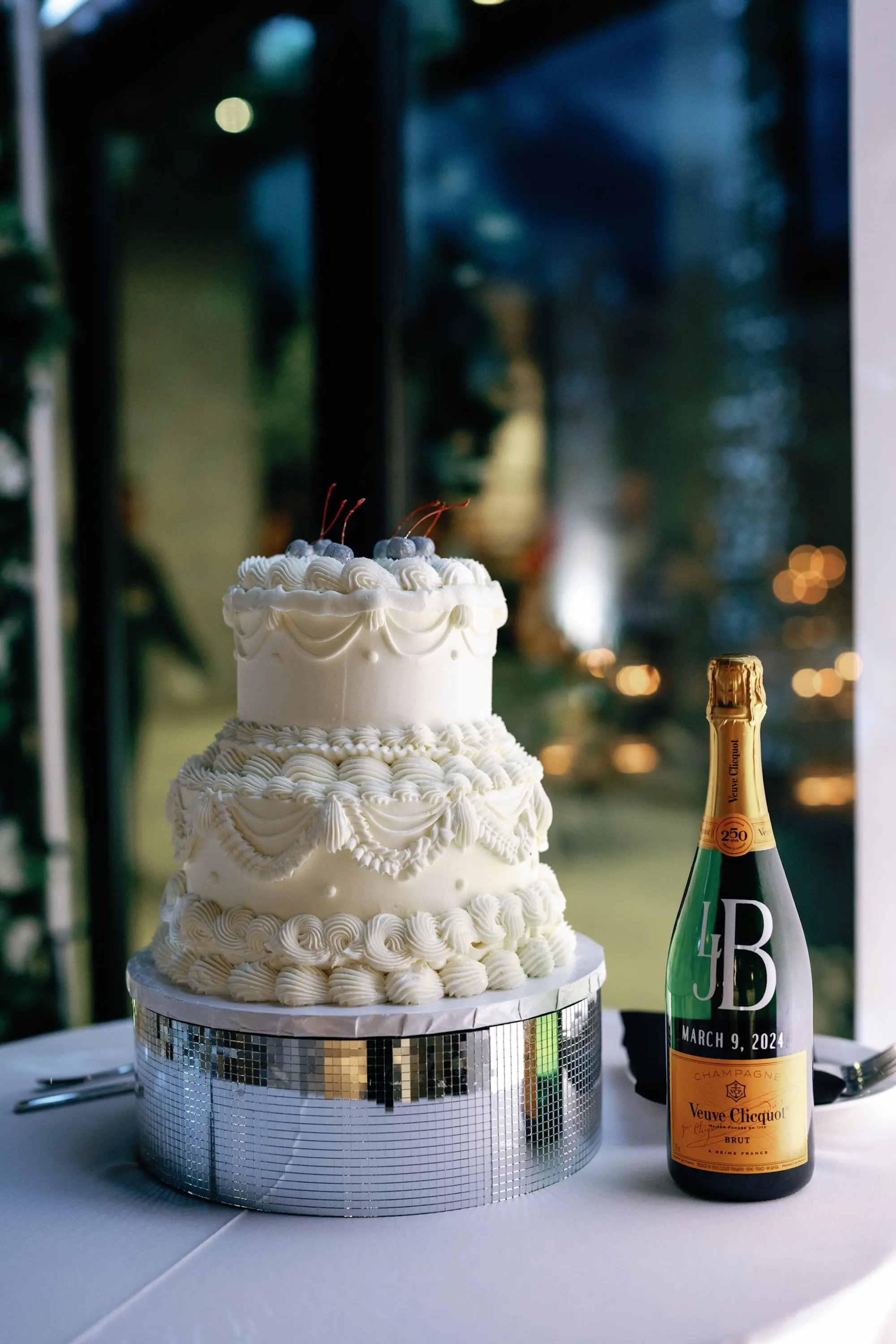 45Modern Classic Black and White Wedding Inspiration - Modern, Black and White Tampa Wedding | Hyde House Public Studio White Round Two-Tiered Wedding Cake Ideas