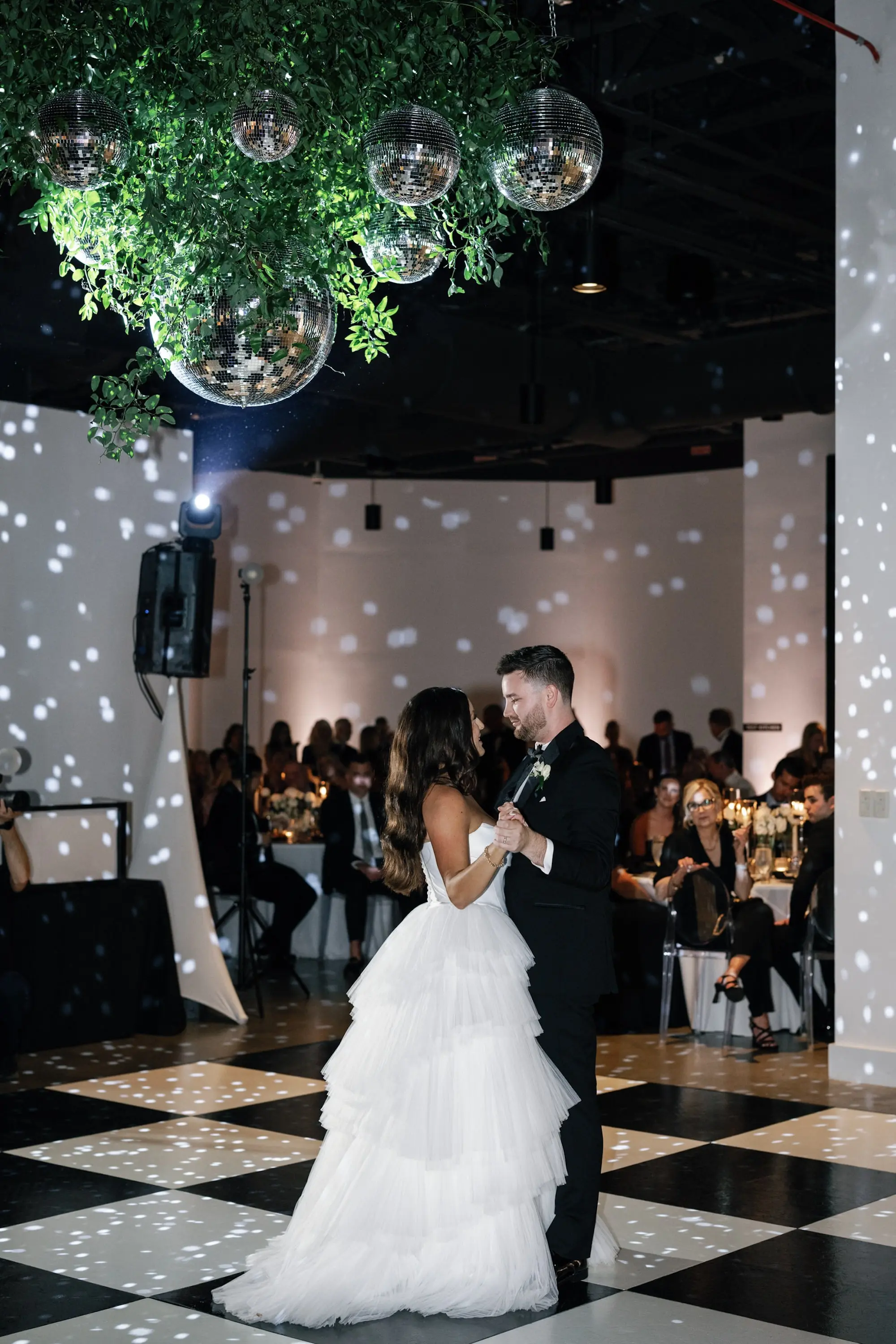 48Modern Classic Black and White Wedding Inspiration Tampa Venue Hyde House - Modern, Black and White Tampa Wedding | Hyde House Public Studio Bride and Groom First Dance Wedding Portrait | Tampa Bay DJ Grant Hemond and Associates | Event Venue Hyde House Public Studio