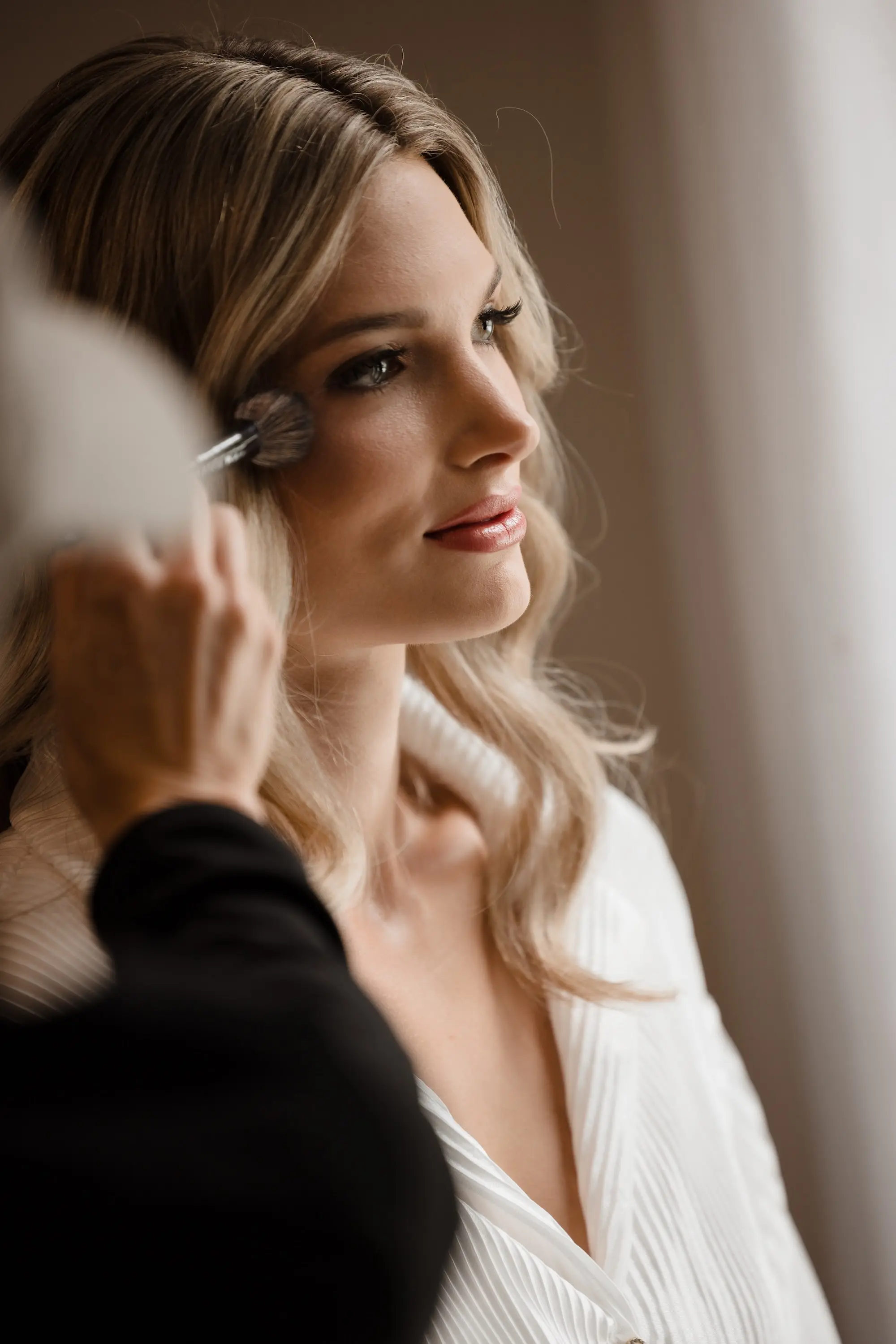 4Timeless Vintage Champagne Wedding Inspiration Evoke Photo and Film - Elegant, Neutral Central Florida Wedding | Bella Cosa Bride Getting Ready Wedding Portrait | Tampa Bay Hair and Makeup Artist Adore Bridal Services