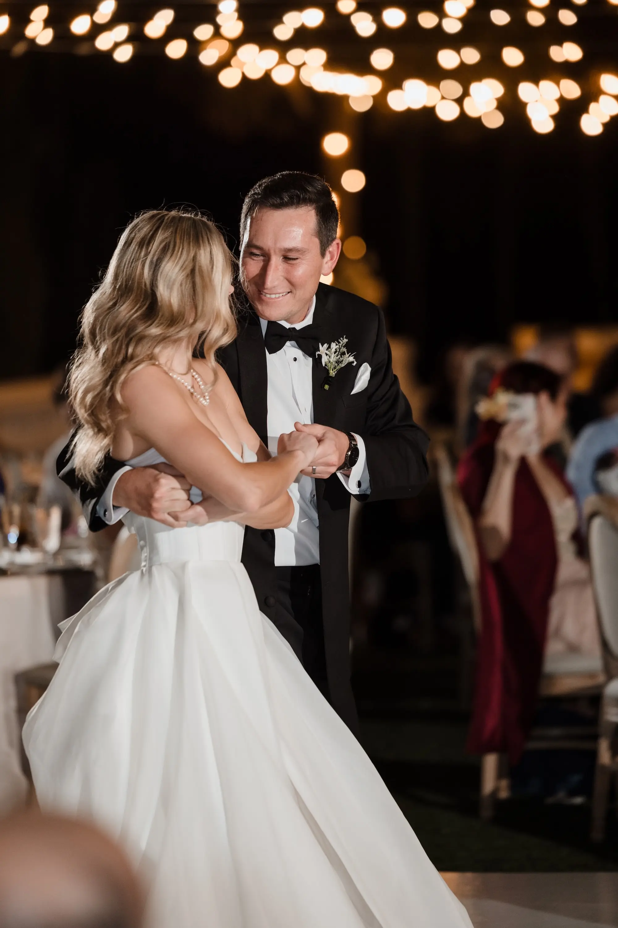 56Timeless Vintage Champagne Wedding Inspiration Evoke Photo and Film - Elegant, Neutral Central Florida Wedding | Bella Cosa Bride and Groom Private First Dance Wedding Portrait | Tampa Bay Photographer Videographer Evoke Photo and Film | Central Florida DJ Graingertainment