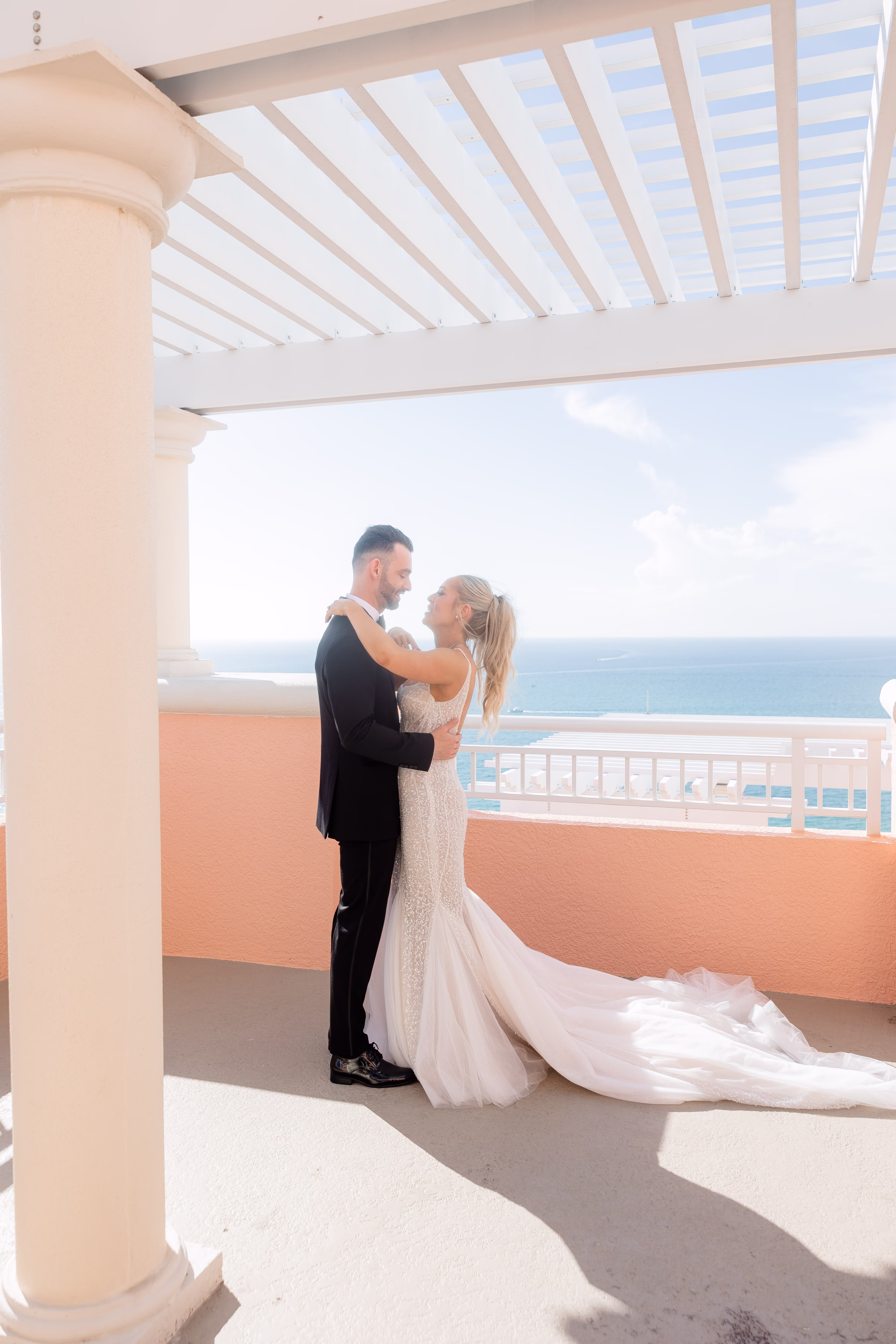 10Modern Timeless Florida Rooftop Wedding - Modern, Timeless Rooftop Wedding | Hyatt Regency Clearwater Beach 10Modern Timeless Florida Rooftop Wedding