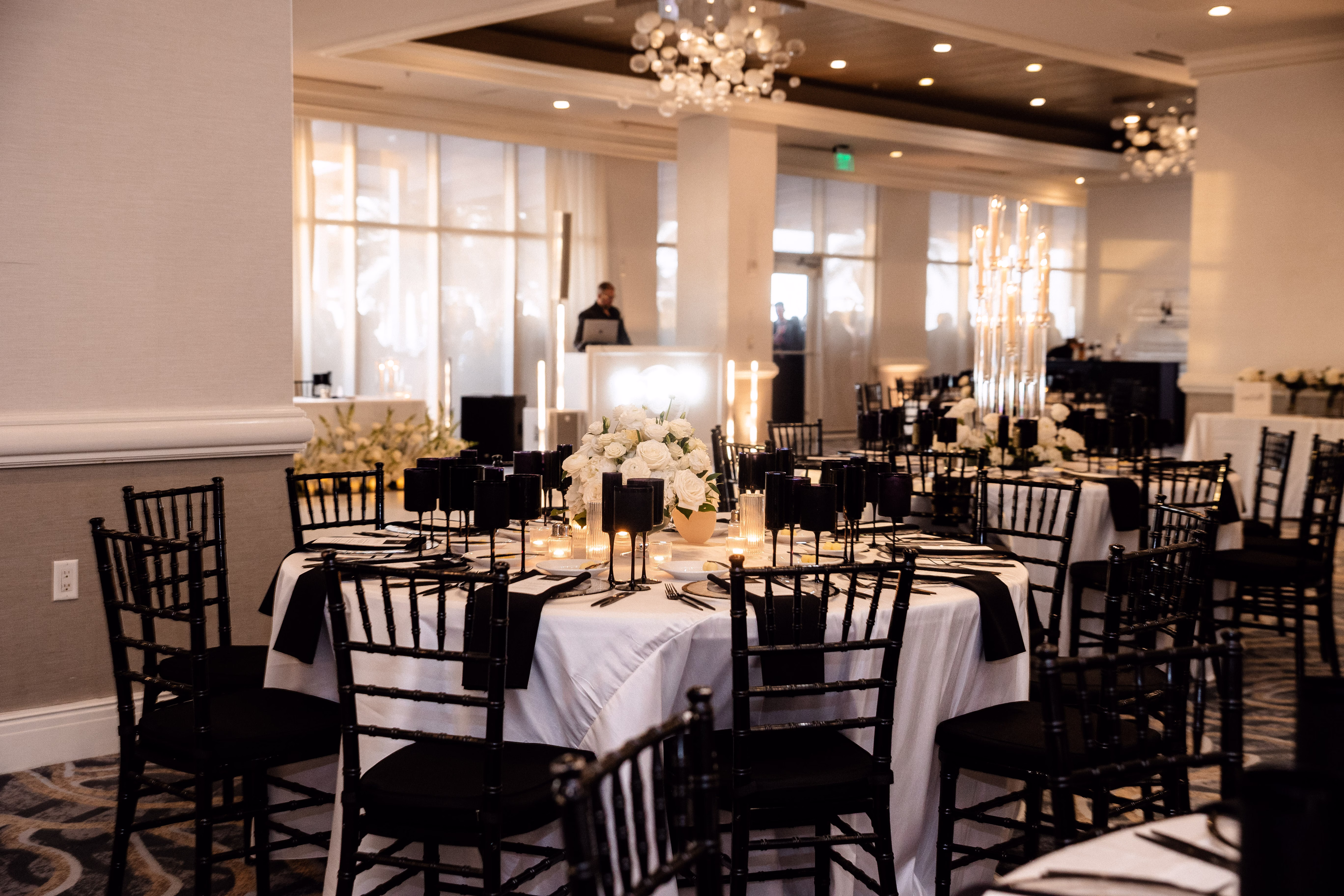 27Modern Timeless Florida Ballroom Wedding Hyatt Regency Clearwater Beach - Modern, Timeless Rooftop Wedding | Hyatt Regency Clearwater Beach 27Modern Timeless Florida Ballroom Wedding Hyatt Regency Clearwater Beach