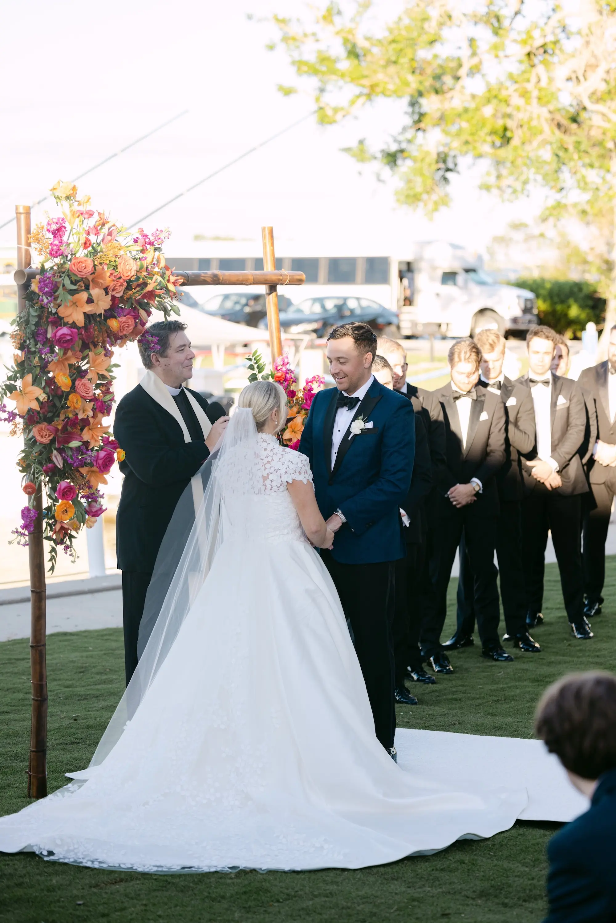 27Tropical Red and Orange Outdoor Florida Destination Wedding - Tropical Outdoor Sarasota Wedding | The Resort at Longboat Key Club Tropical Red and Orange Outdoor Wedding Ceremony Decor Inspiration
