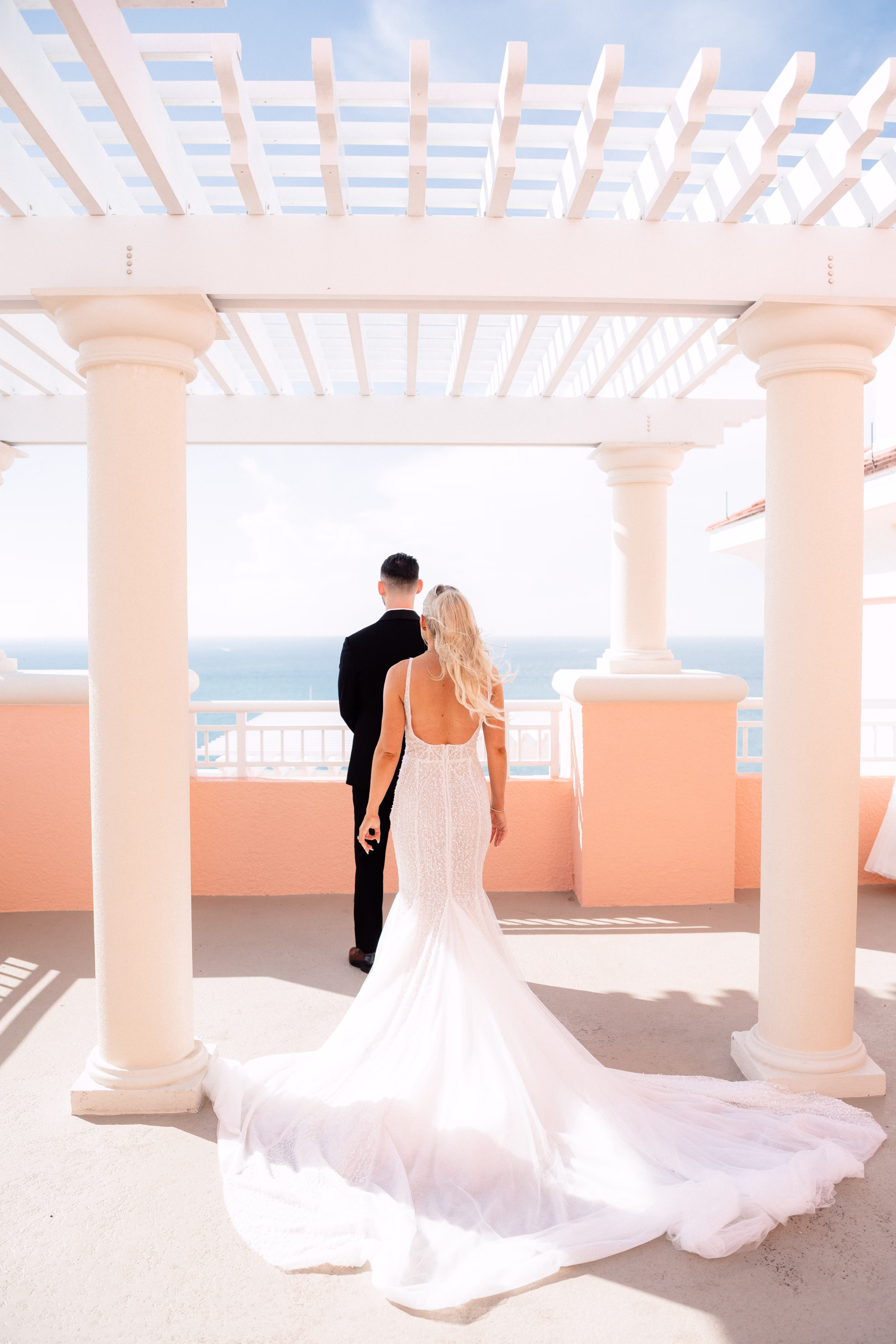 8Modern Timeless Florida Rooftop Wedding Hyatt Regency Clearwater Beach - Modern, Timeless Rooftop Wedding | Hyatt Regency Clearwater Beach 8Modern Timeless Florida Rooftop Wedding Hyatt Regency Clearwater Beach