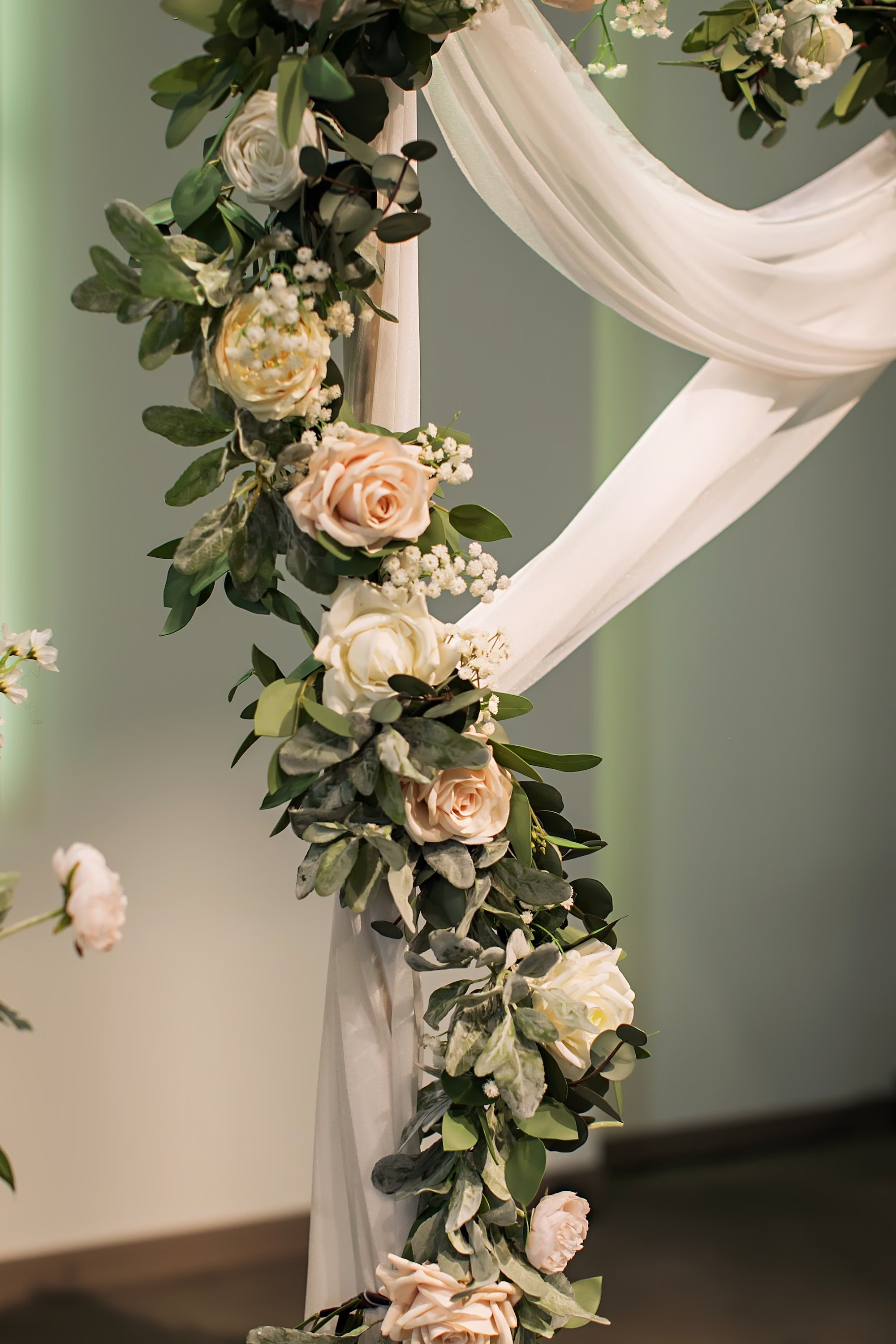 9Elegant Navy Blue and Blush PInk Wedding Ideas - Elegant, Navy and Blush Downtown Tampa Wedding | The Vault Blush Pink and White, Cream Roses in Eucalyptus Garland with Baby's Breath Wedding Ceremony Altar Arch Floral Decor Inspiration