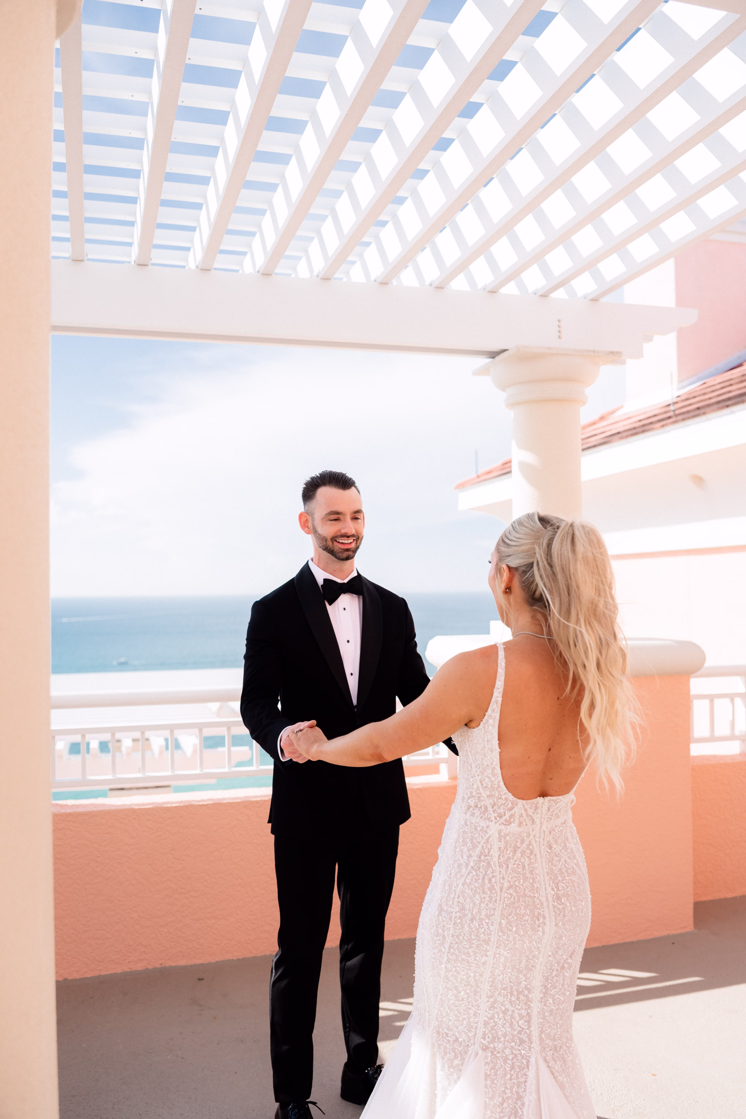 9Modern Timeless Florida Rooftop Wedding - Modern, Timeless Rooftop Wedding | Hyatt Regency Clearwater Beach 9Modern Timeless Florida Rooftop Wedding