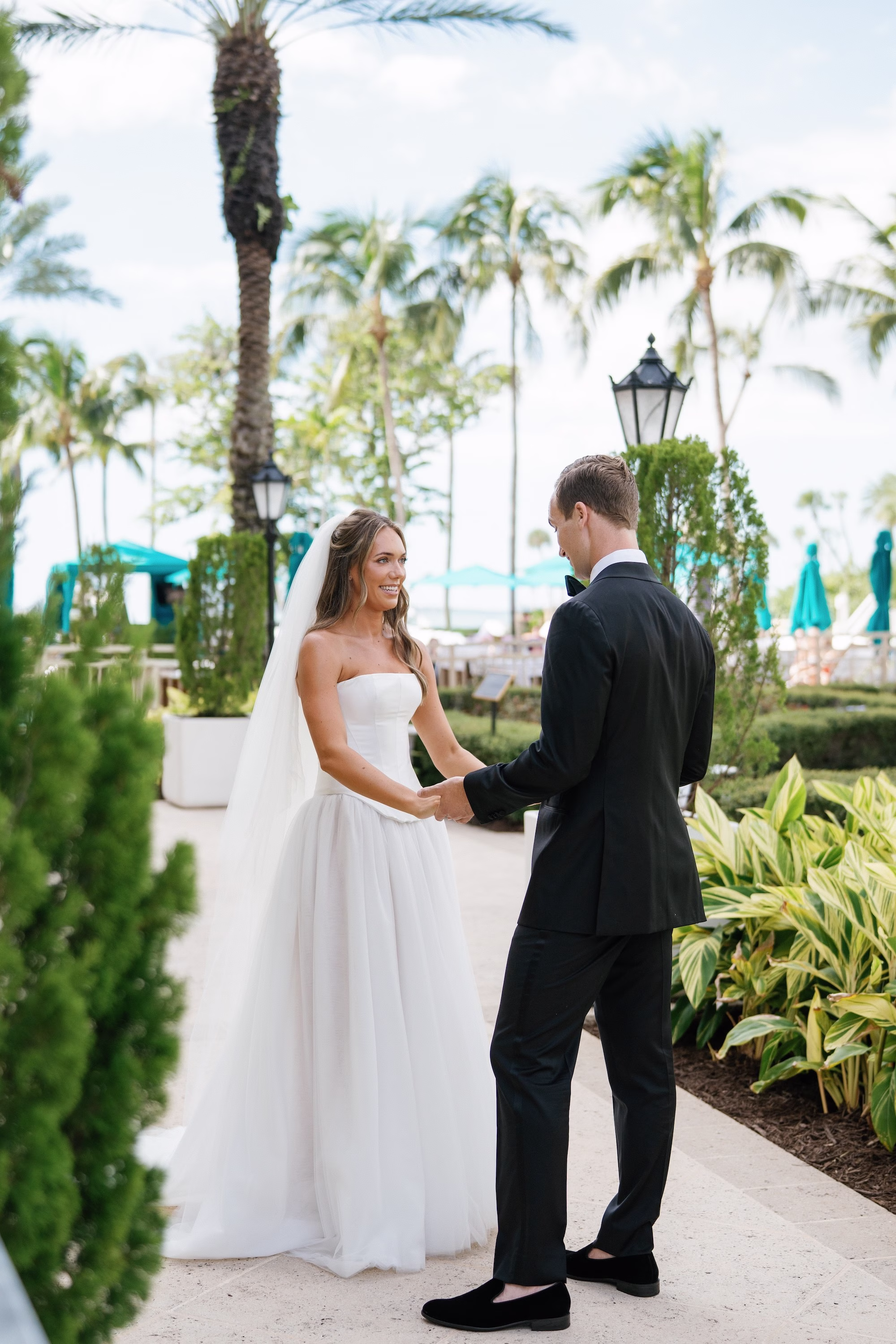 10Elegant Florida Garden Party Wedding Inspiration - Luxurious Garden Destination Wedding | Ritz-Carlton, Sarasota Bride and Groom First Look Wedding Portrait
