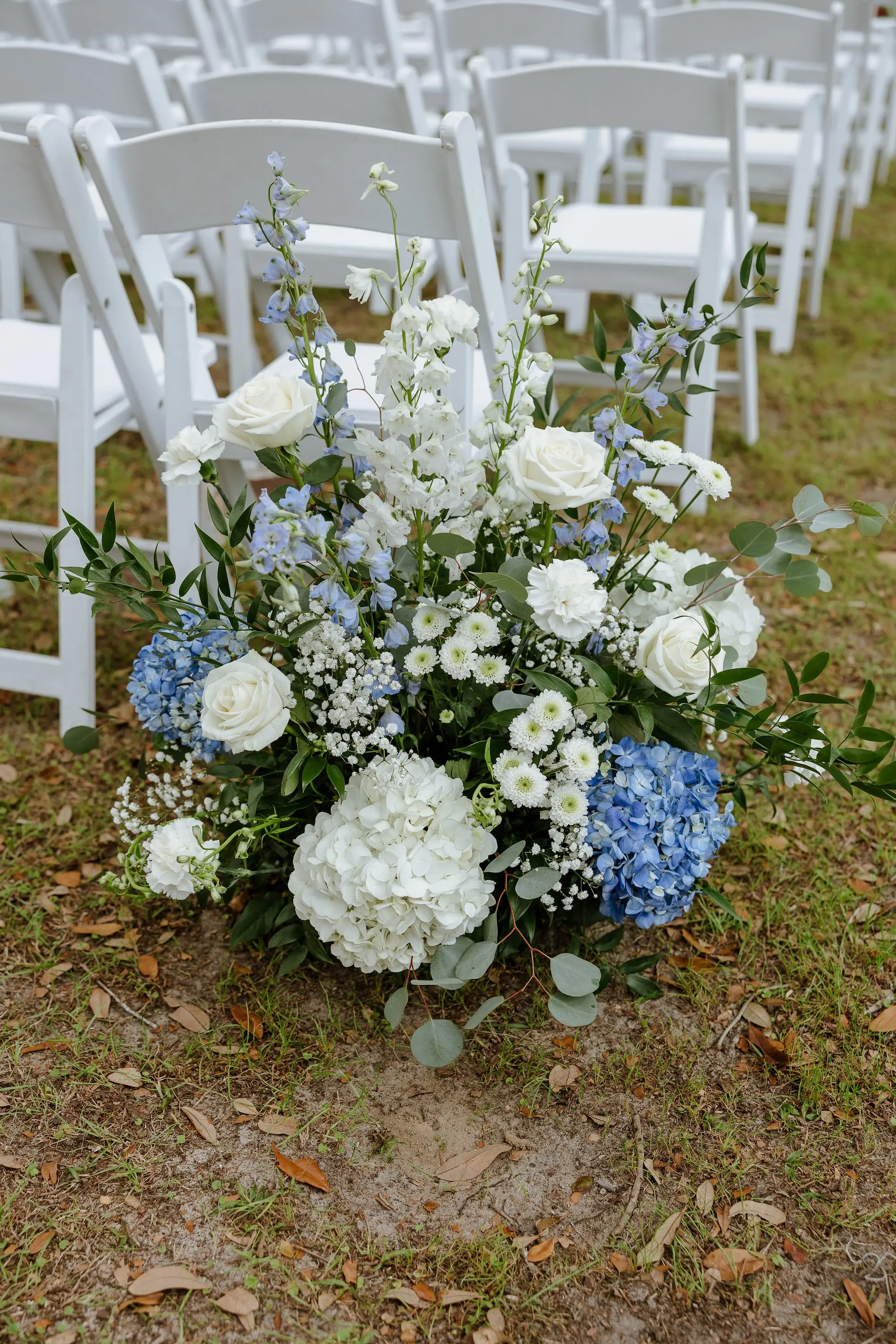 11Classic LIght Blue Florida Wedding Ideas - Classic White and Light Blue Brooksville Wedding | La Hacienda on Snow Hill Classic Light Blue Florida Wedding Ceremony Aisle Decor Inspiration