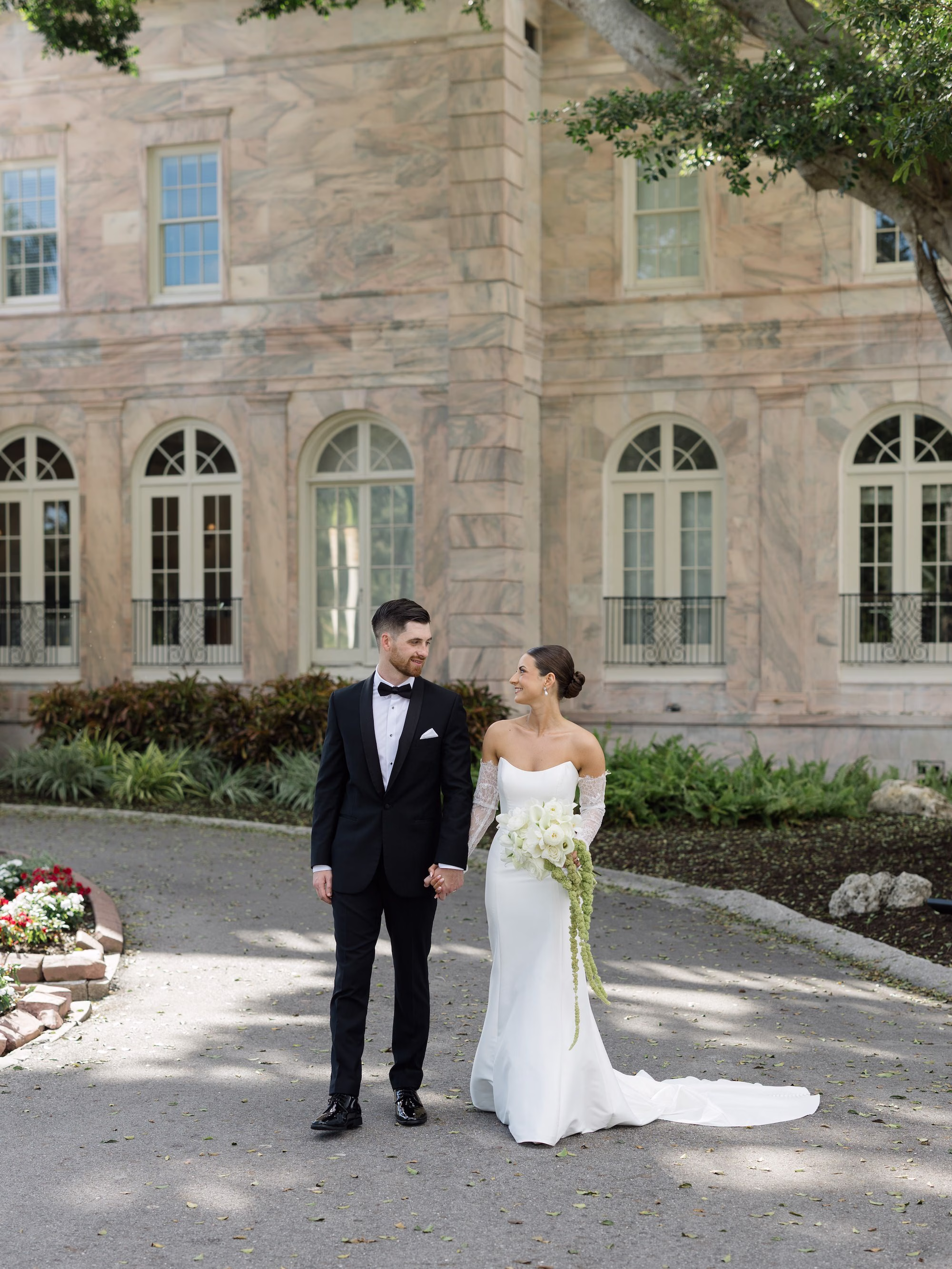 16Classy Black and White Timeless Wedding Inspiration - Chic, Black and White Sarasota Wedding | New College of Florida Bride and Groom Wedding Portrait