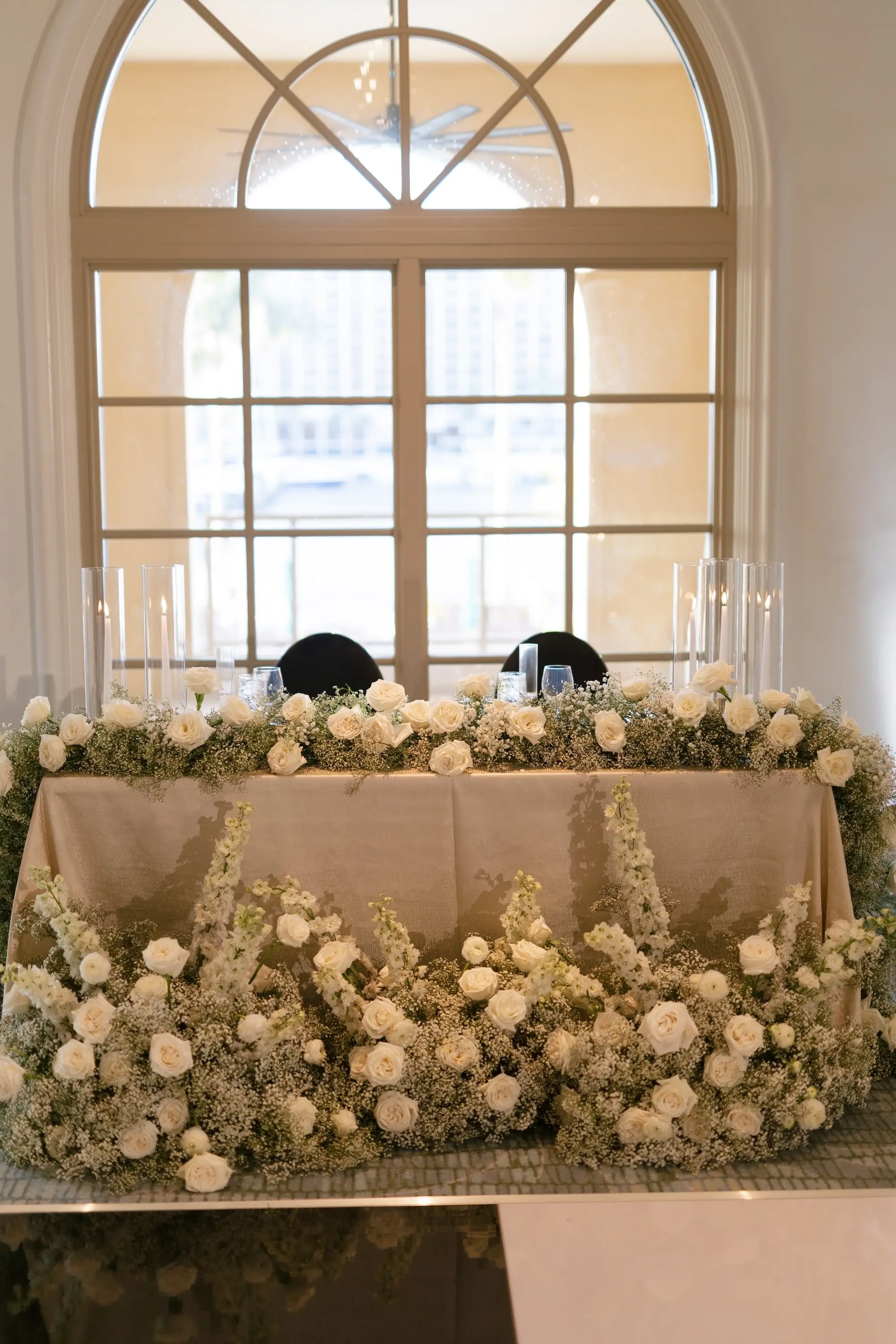 Classic Black, White, and Green Florida Wedding Reception Sweetheart Table Decor Inspiration