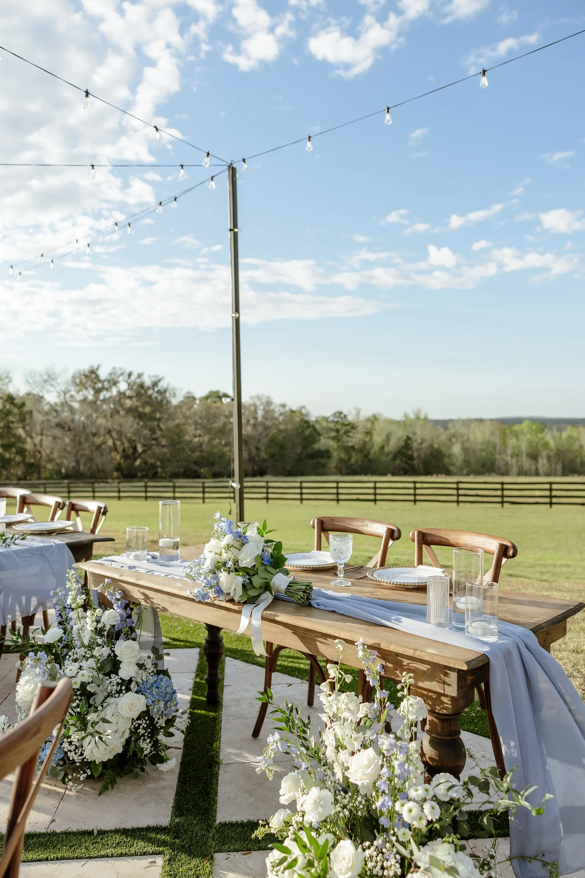 33Classic LIght Blue Florida Wedding Ideas - Classic White and Light Blue Brooksville Wedding | La Hacienda on Snow Hill Classic Light Blue Florida Wedding Reception Decor Ideas