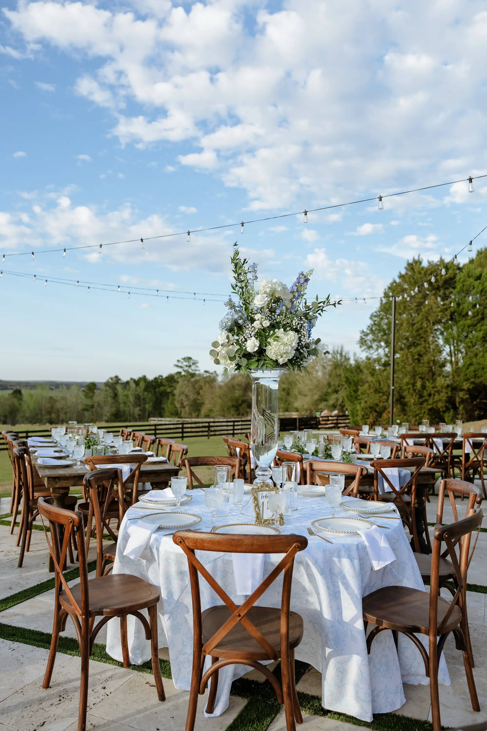 34Classic LIght Blue Florida Wedding Ideas - Classic White and Light Blue Brooksville Wedding | La Hacienda on Snow Hill Classic Light Blue Florida Wedding Reception Decor Ideas