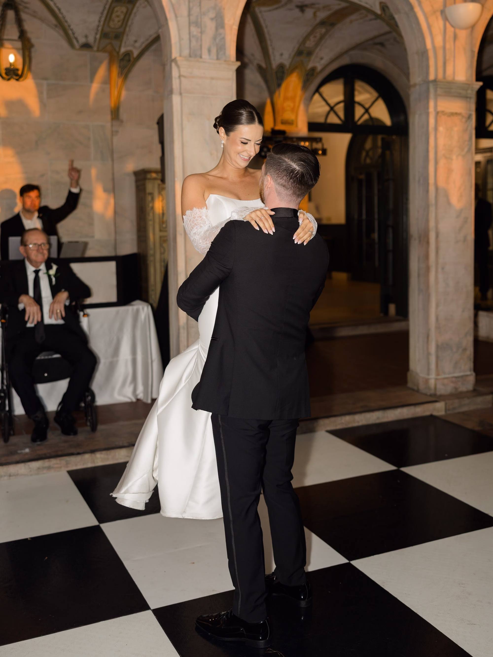 53Classy Black and White Timeless Wedding Inspiration - Chic, Black and White Sarasota Wedding | New College of Florida Bride and Groom First Dance Wedding Portrait | Black and White Dance Floor Ideas | Sarasota Rentals Gabro Event Services