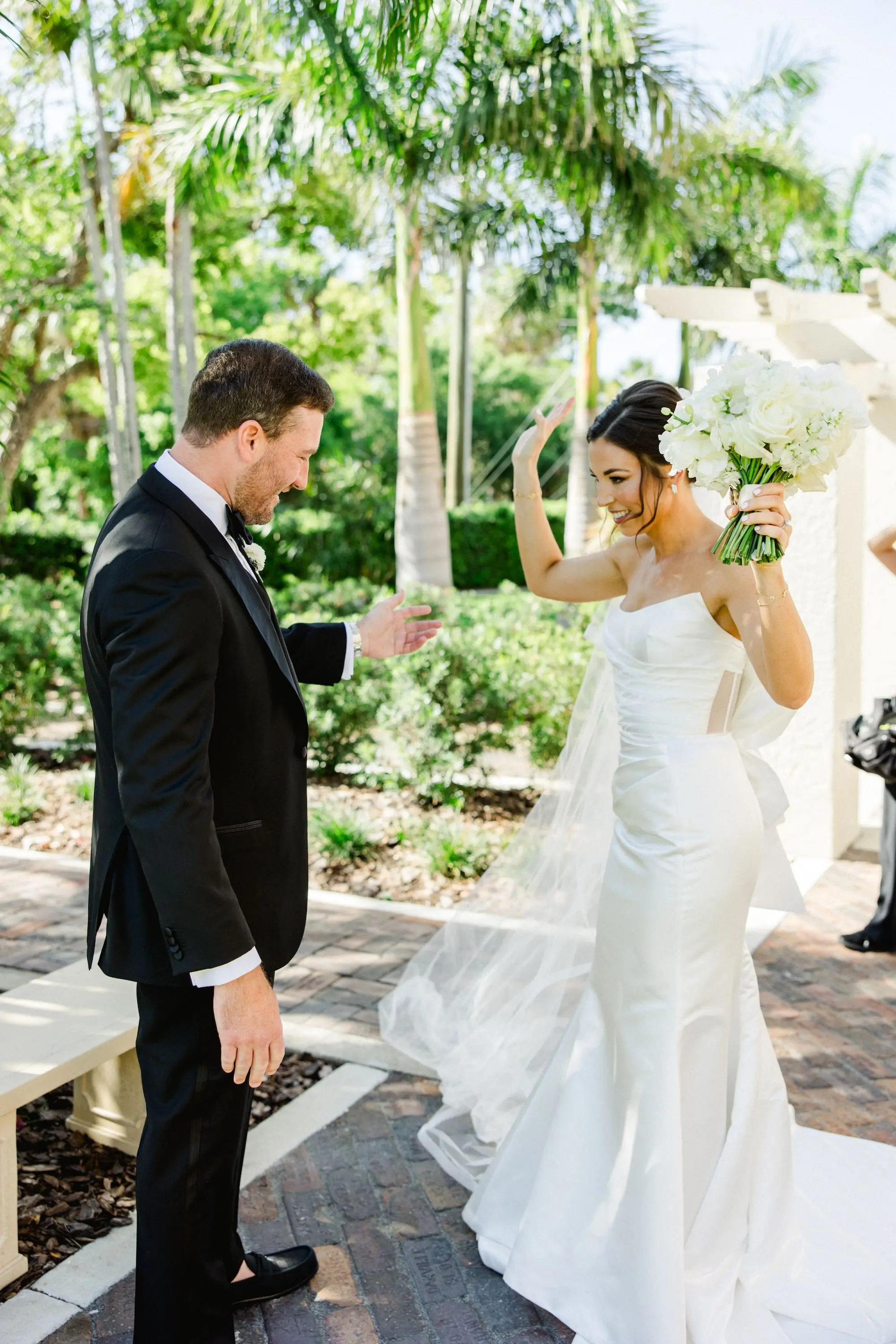 7Classic White and Gold Florida Wedding - Classic White and Gold St. Petersburg Wedding | The Vinoy Bride and Groom Wedding Portrait