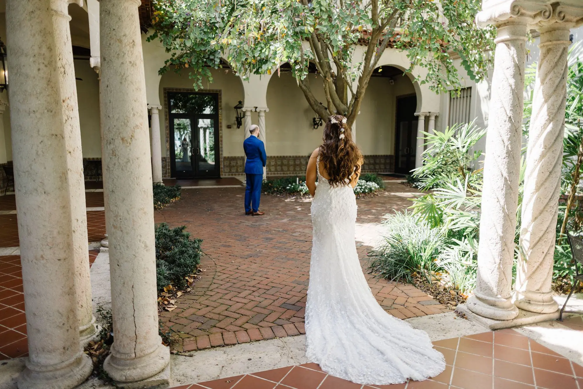 7Green Purple and Pink Spring Florida Wedding Inspiration St Pete Venue Museum of Fine Arts - Pastel, Old Florida Spring Wedding | The Birchwood Bride and Groom First Look Wedding Portrait | St Pete Event venue Museum of Fine Arts