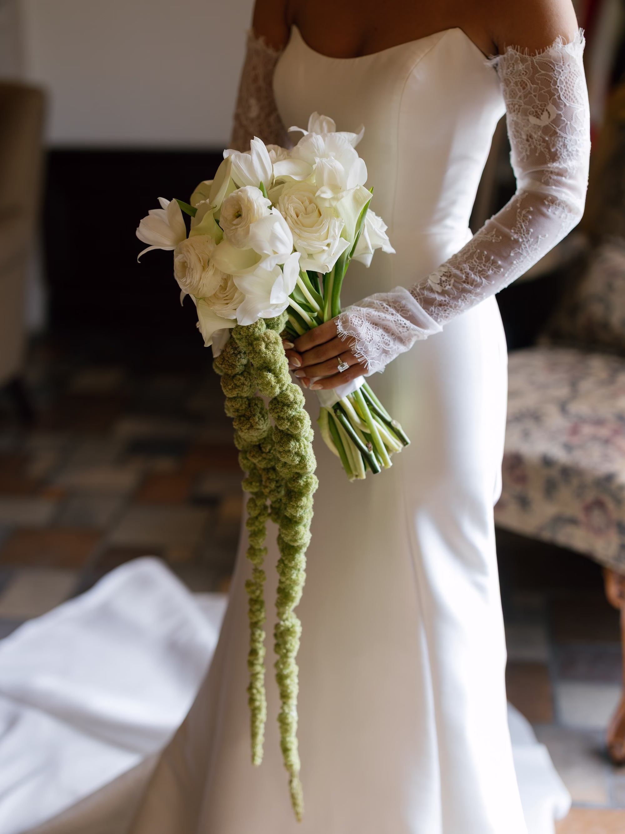 9Classy Black and White Timeless Wedding Inspiration - Chic, Black and White Sarasota Wedding | New College of Florida White Flower Wedding Bridal Bouquet | Sarasota Florist Save The Date Florida