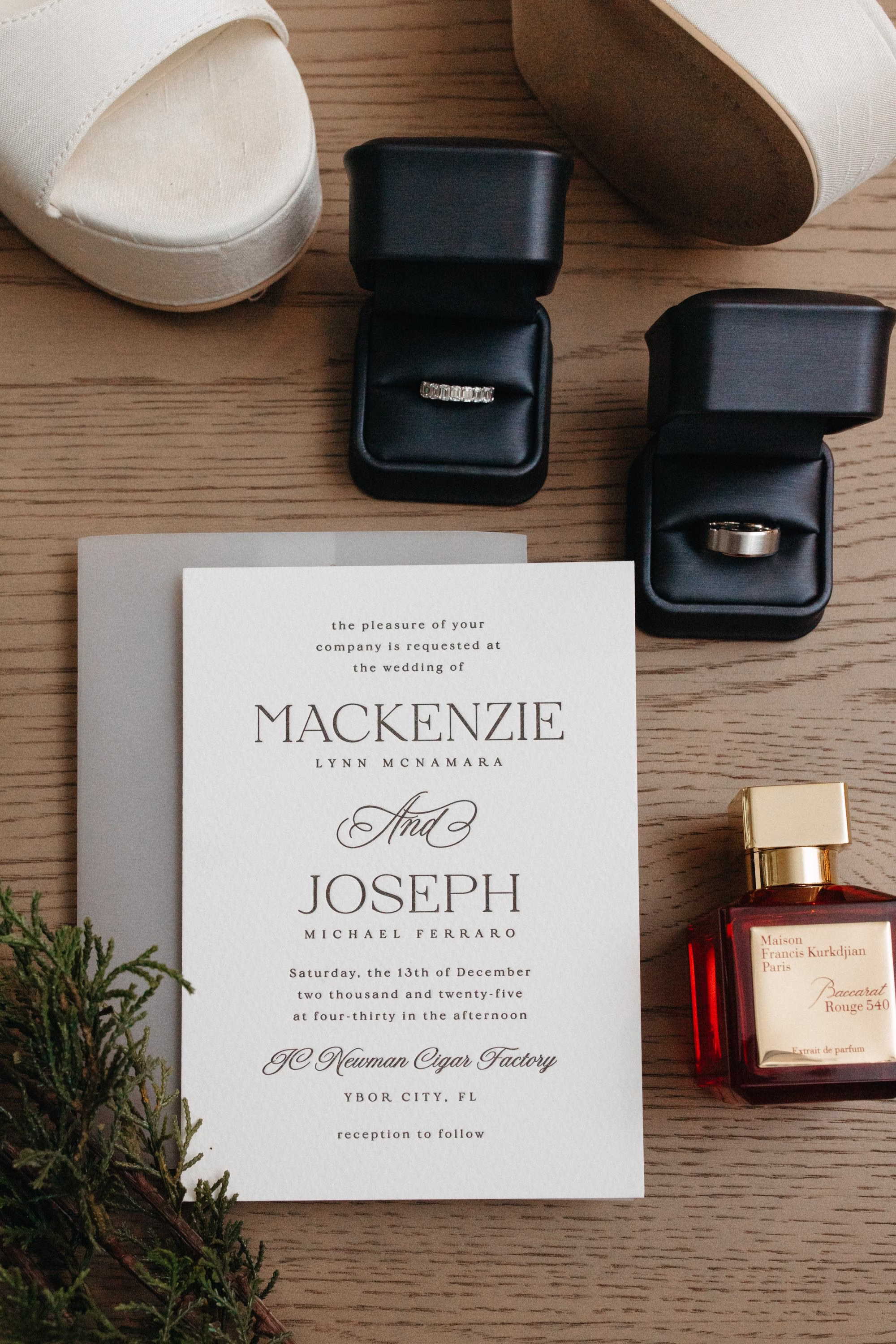 Elegant Neutral Black and White Wedding Invitation Suite Inspiration | Timeless Romantic Winter Florida Wedding Ideas | Sarasota Planner B Eventful