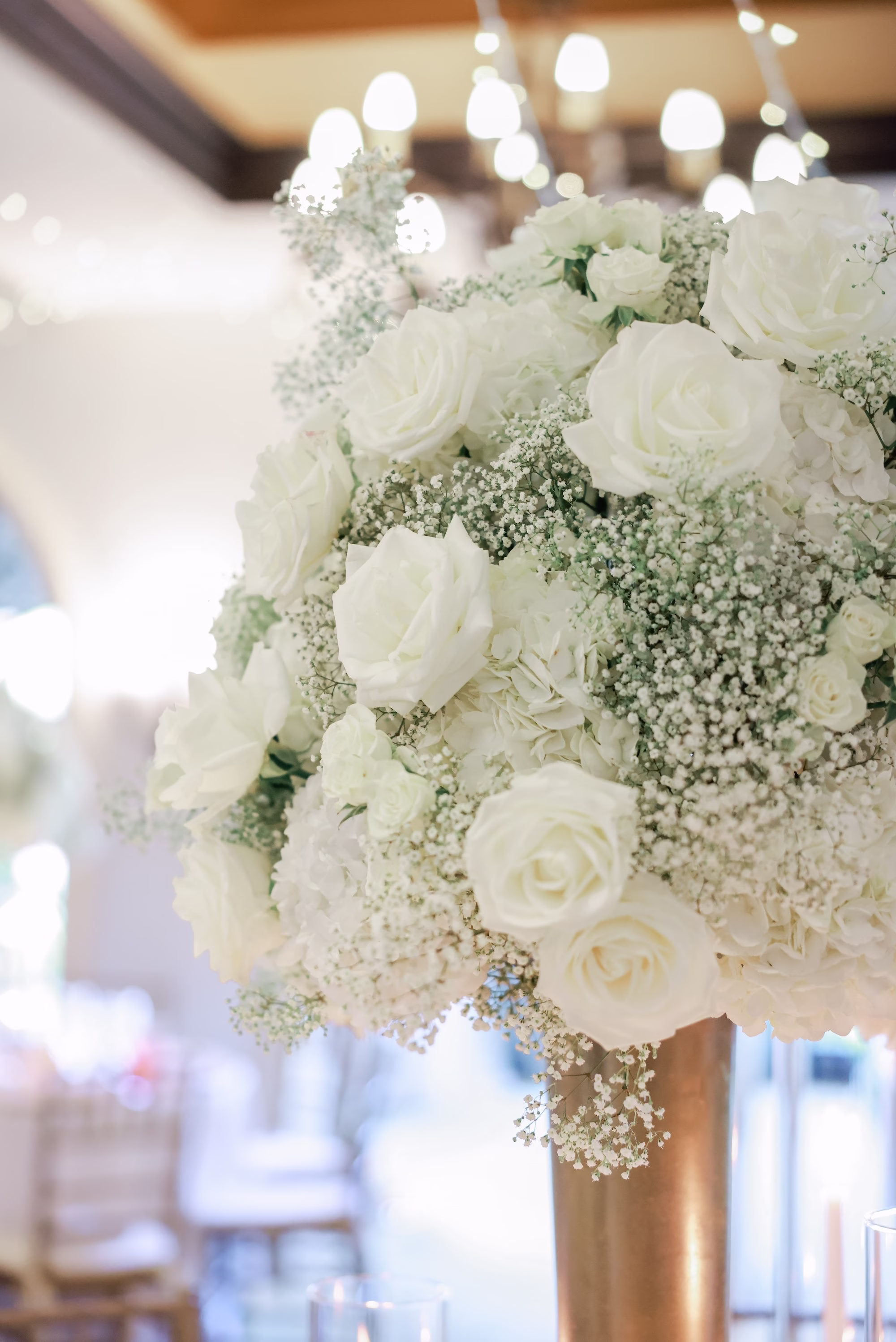 37Classic White Cream and Gold Wedding Ideas - Romantic White and Gold Tampa Wedding | Avila Golf & Country Club Classic White, Cream, and Gold Wedding Reception Centepiece Decor Ideas