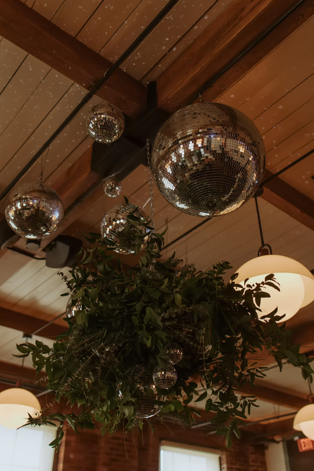 15Moody Green Disco Wedding Ideas - Modern and Moody Ybor City Wedding Inspiration | J.C. Newman Cigar Co. 15Moody Green Disco Wedding Ideas