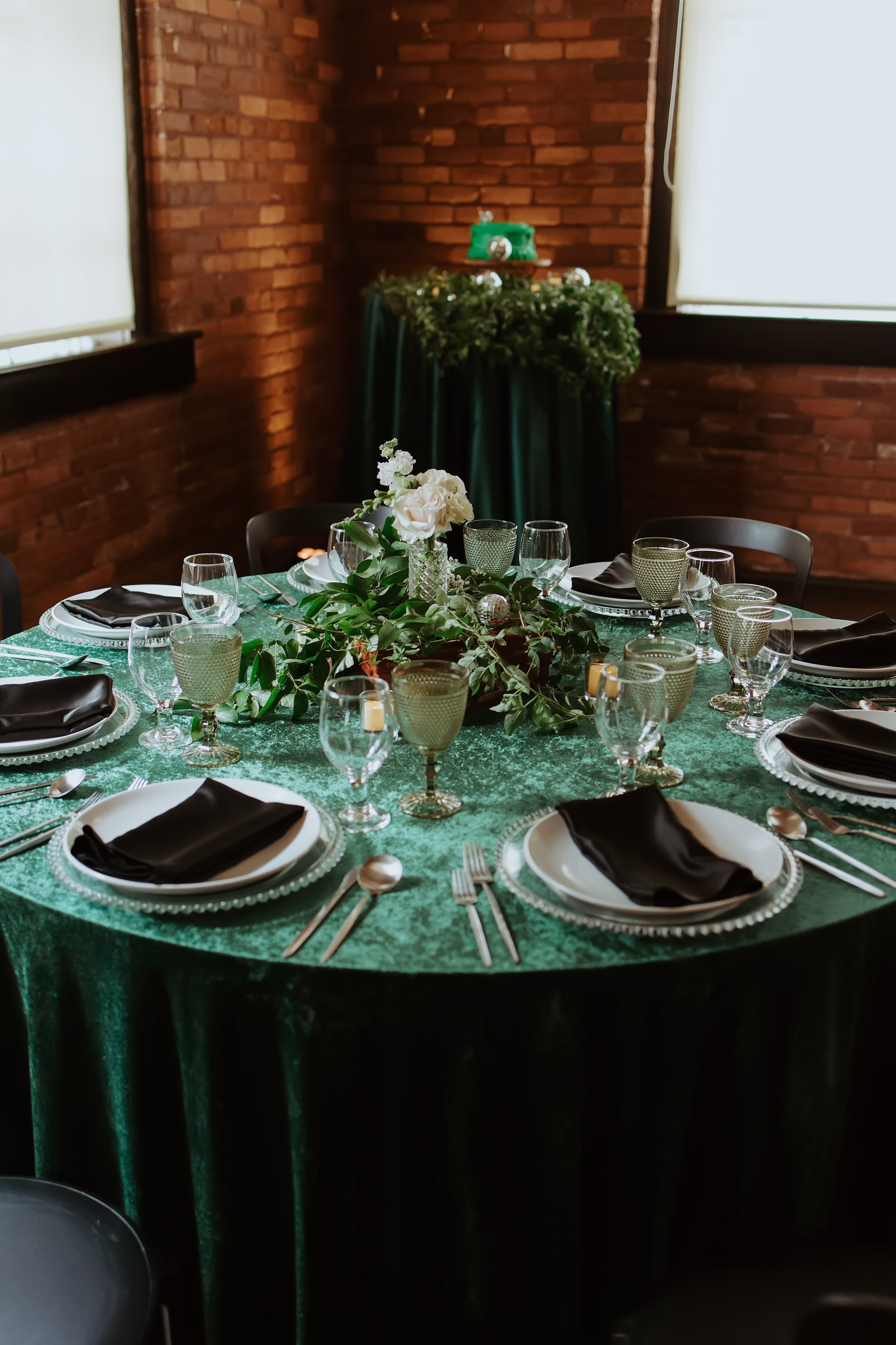 16Moody Green Disco Wedding Ideas - Modern and Moody Ybor City Wedding Inspiration | J.C. Newman Cigar Co. 16Moody Green Disco Wedding Ideas