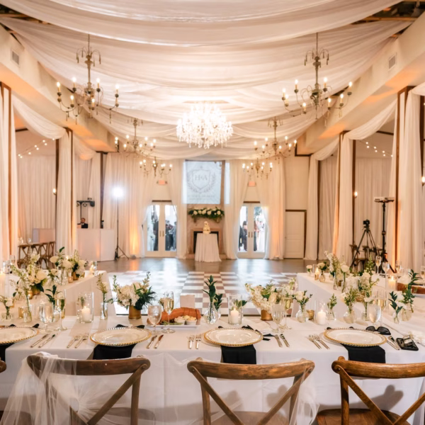38Luxurious Old Florida Black White and Gold Wedding Inspiration Brooksville Florida Venue The Barn at Covington Farm - Luxurious, Black and White Dade City Wedding | The Barn at Covington Farm Luxurious Old Florida Black, White, and Gold Wedding Reception Decor Inspiration | Brooksville Florida Event Venue The Barn at Covington Farm