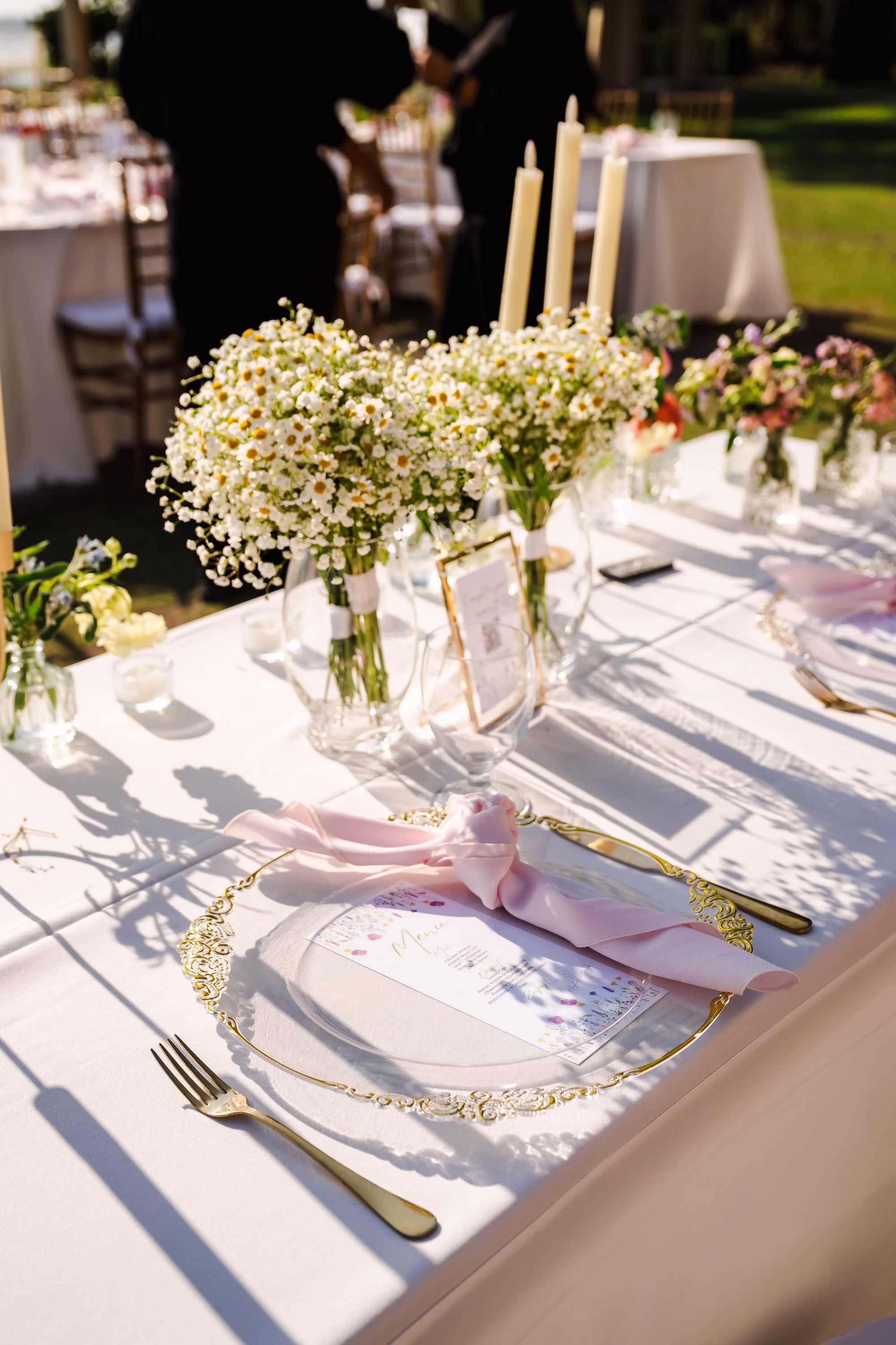 39Outdoor Florida Pink Spring Wedding Inspiration - Pink, Spring Waterfront Sarasota Wedding | The Powel Crosley Estate Outdoor Florida Pink Spring Wedding Reception Place Setting Decor Inspiration