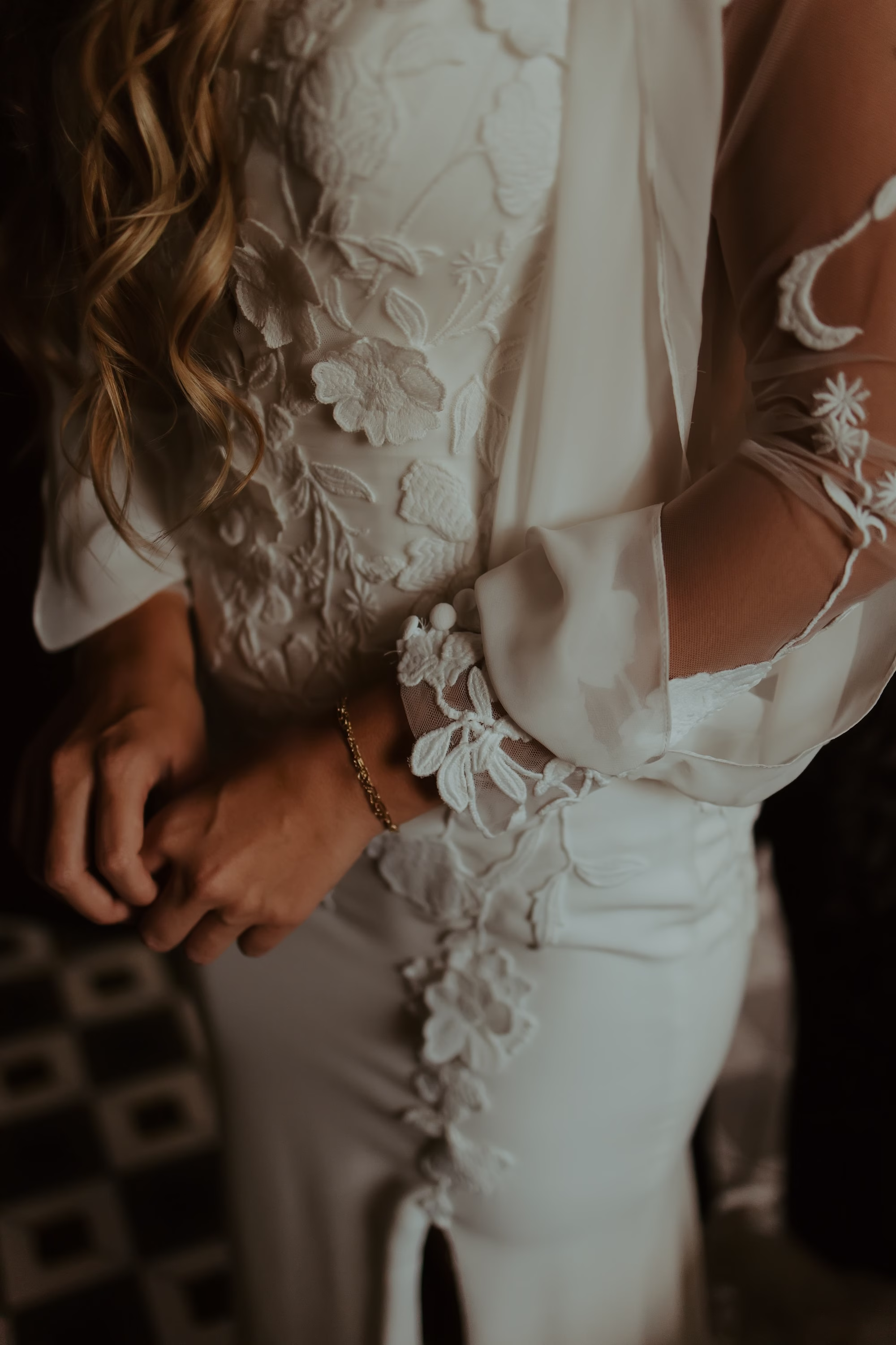 3Moody Green Disco Wedding Ideas - Modern and Moody Ybor City Wedding Inspiration | J.C. Newman Cigar Co. 3Moody Green Disco Wedding Ideas