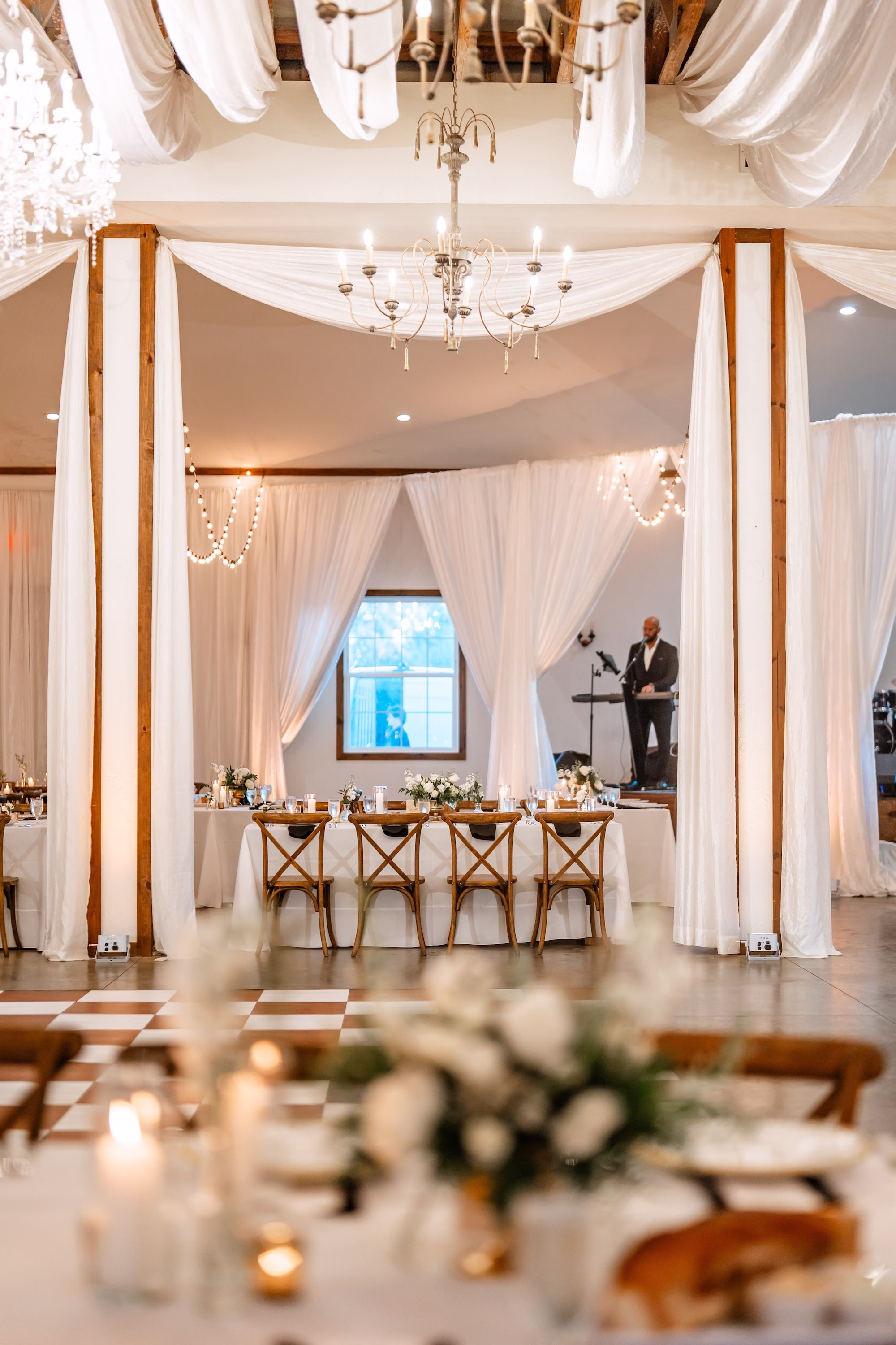 41Luxurious Old Florida Black White and Gold Wedding Inspiration Brooksville Florida Venue The Barn at Covington Farm - Luxurious, Black and White Dade City Wedding | The Barn at Covington Farm Luxurious Old Florida Black, White, and Gold Wedding Reception Decor Inspiration | Brooksville Florida Event Venue The Barn at Covington Farm