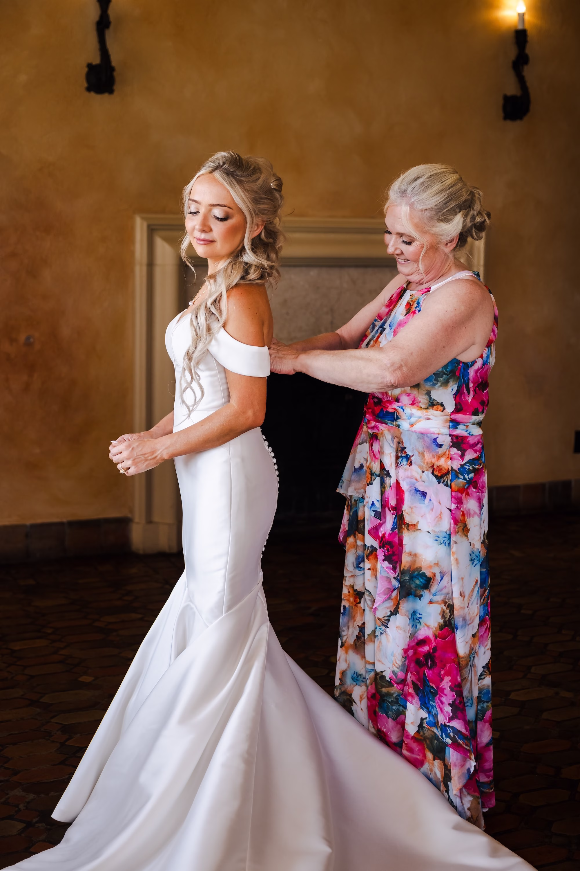 7Outdoor Florida Pink Spring Wedding Inspiration - Pink, Spring Waterfront Sarasota Wedding | The Powel Crosley Estate Bride and Mom Wedding Portrait