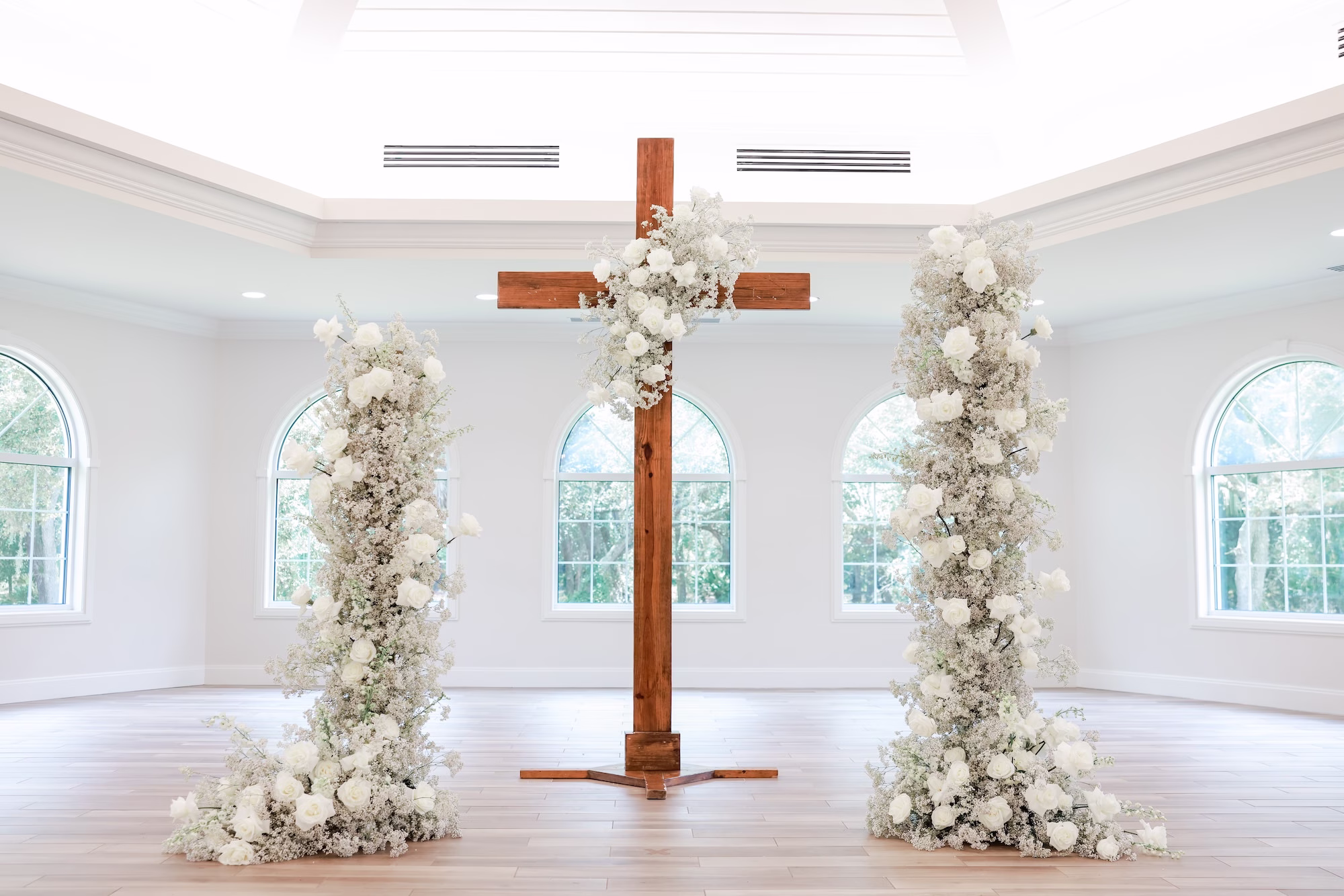 Classic Ivory Wedding Ceremony Decor Inspiration | Safety Harbor Event Venue Harborside Chapel