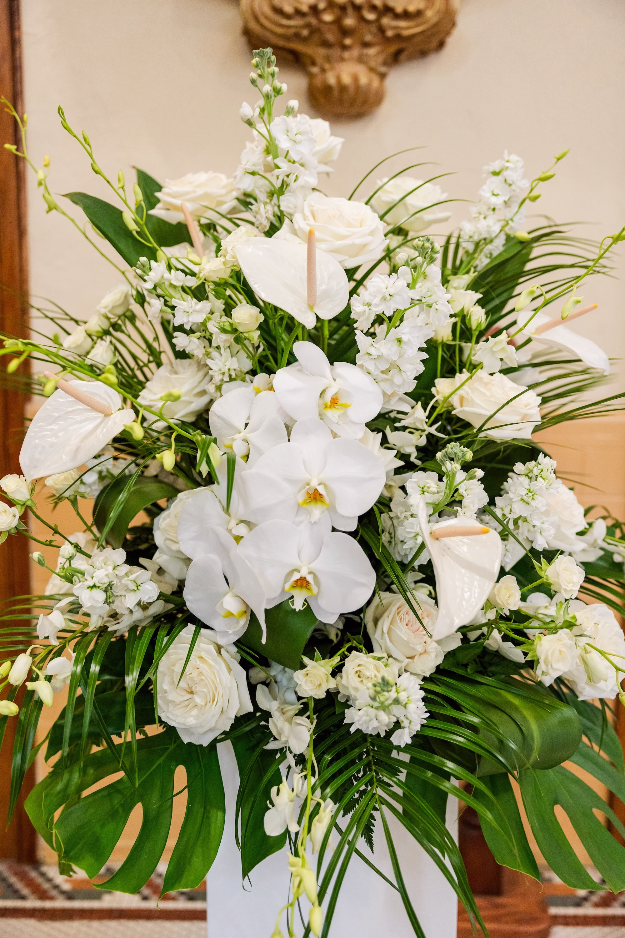 Coastal Elegant Wedding Ceremony Floral Decor Ideas