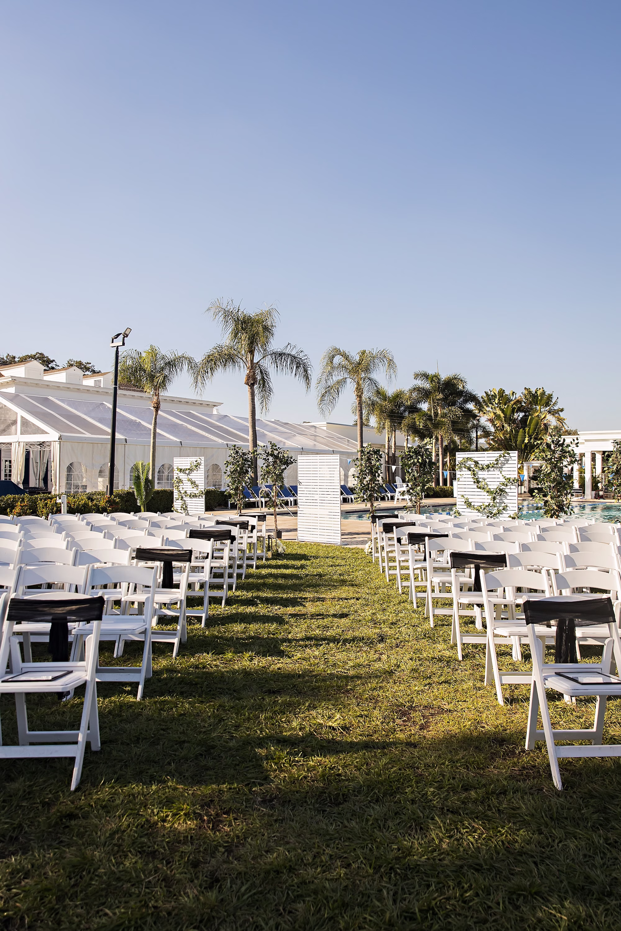 14Timeless Black and White Wedding Ideas - Timeless, Black and White Wedding | Tampa Yacht and Country Club Timeless Black and White Wedding Ceremony Decor Inspiration | Tampa Bay Planner Eventfull Weddings