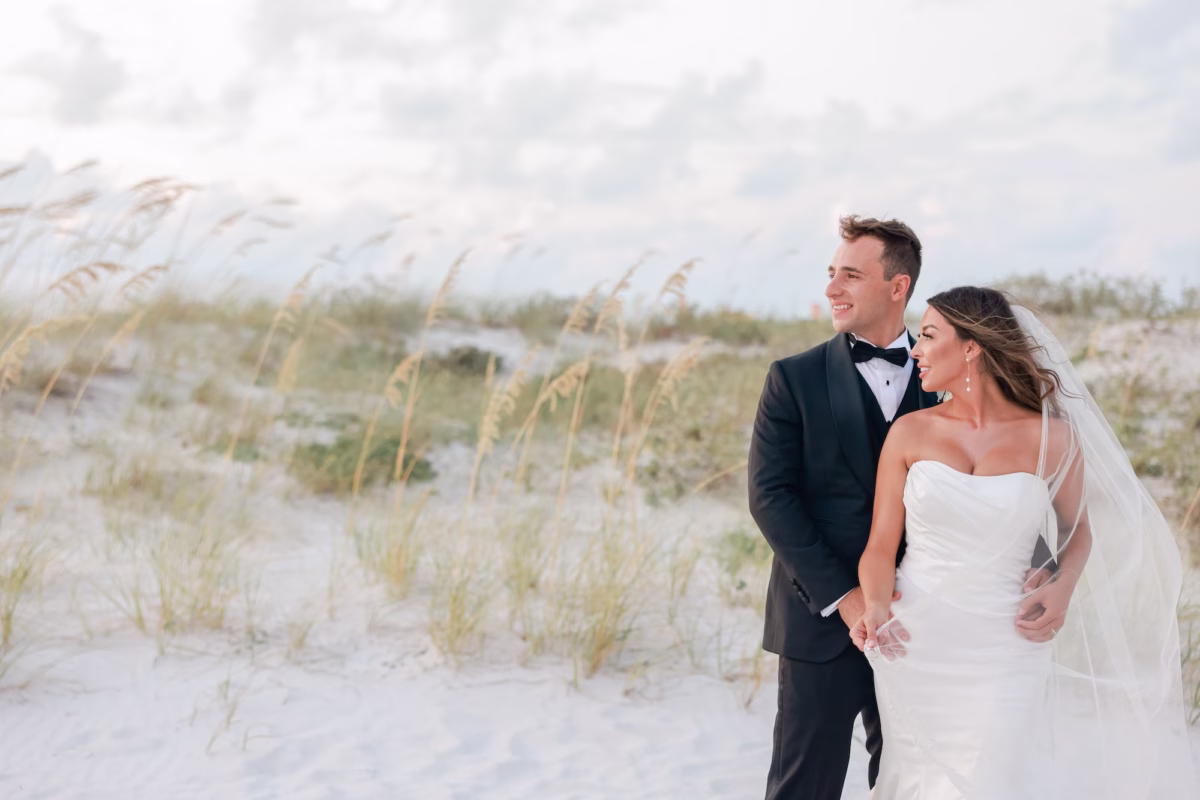 Bride and Groom Wedding Portrait | Clearwater Photographer Lifelong Photography Studio | Event Venue Sandpearl Resort
