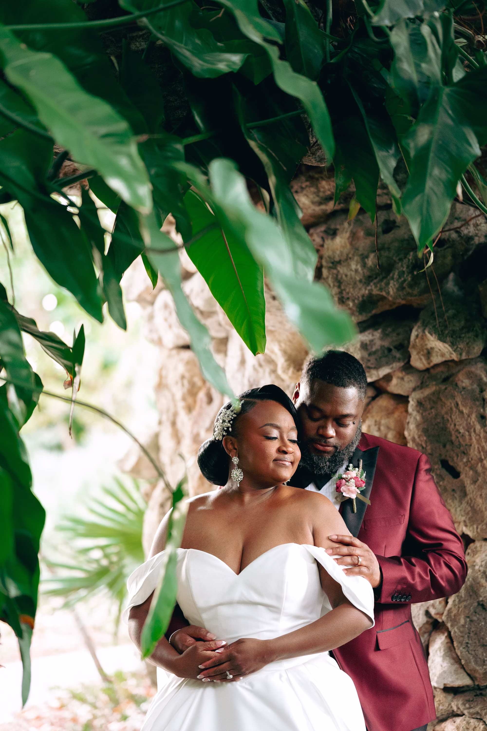 24Bold Pink Red and Burgundy Wedding Ideas - Glamorous, Burgundy Lakeland Wedding | Lake Mirror Amphitheater Bride and Groom Wedding Portrait