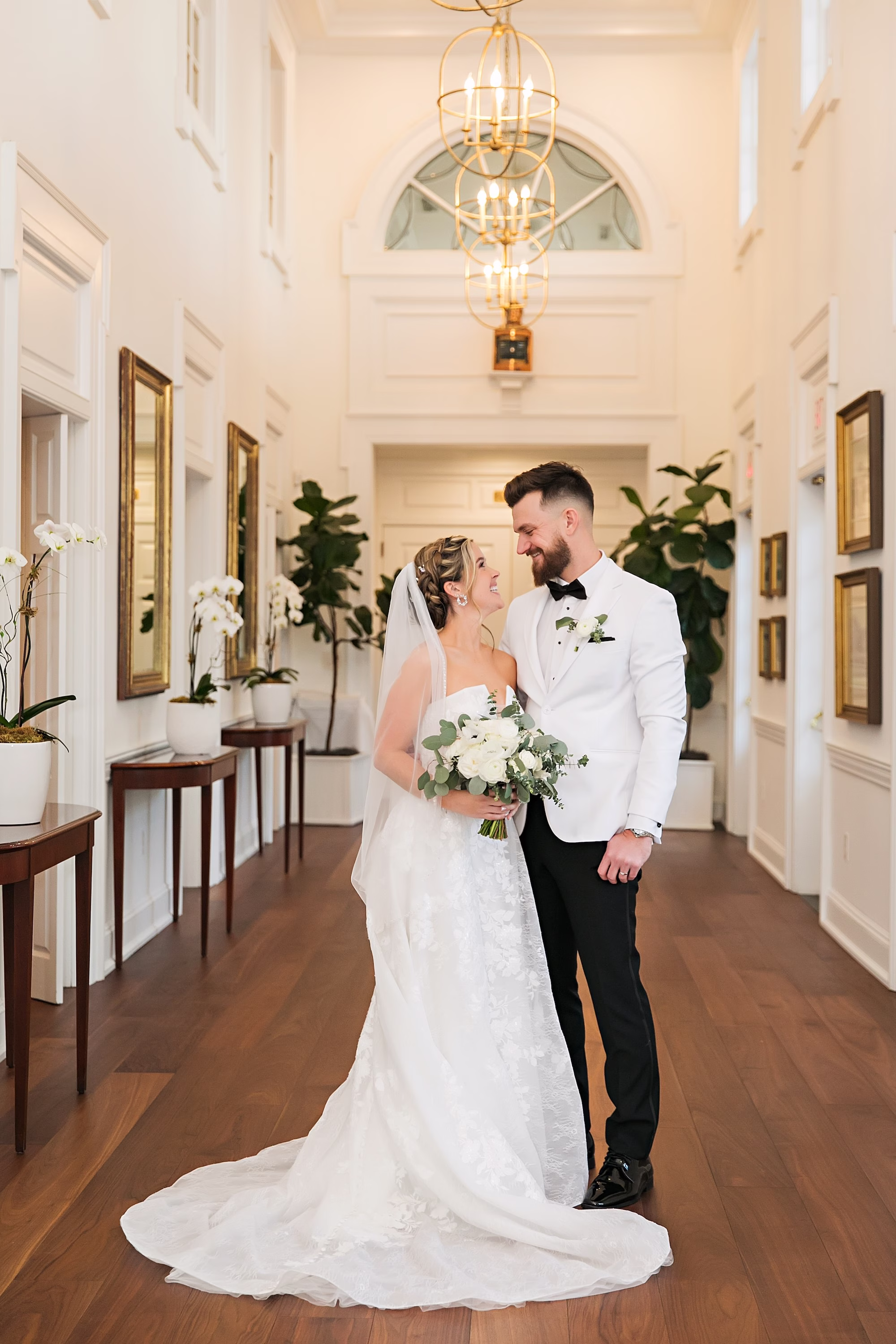 24Timeless Black and White Wedding Ideas - Timeless, Black and White Wedding | Tampa Yacht and Country Club Bride and Groom Wedding Portrait | Tampa Bay Photographer Limelight Photography