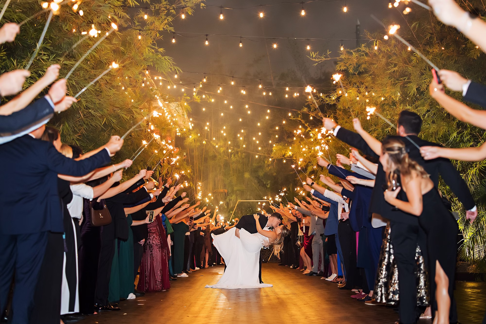 25Black White and Green Florida Winter Wedding Ideas St Pete Venue NOVA 535