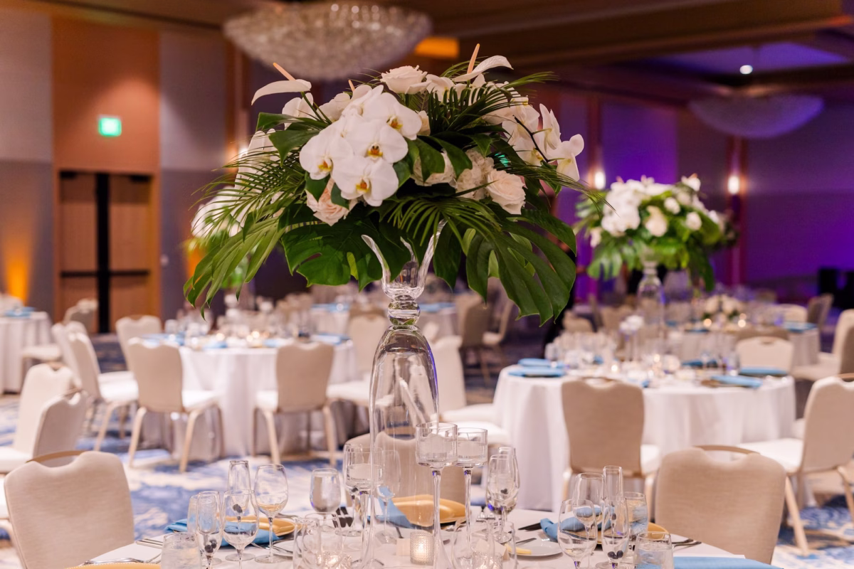 Blue Coastal Elegant Florida Wedding Reception Decor Ideas