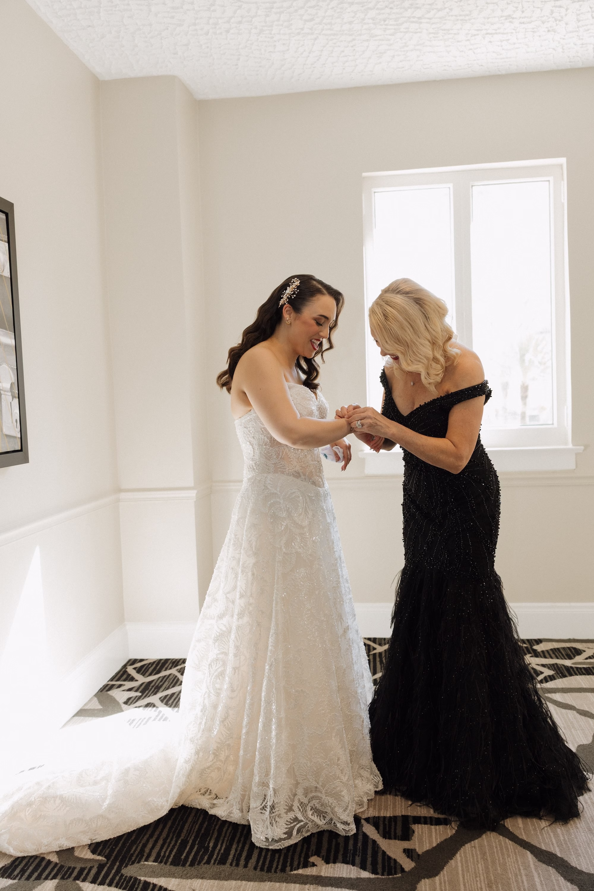 4Vintage Black White and Gold Wedding Inspiration