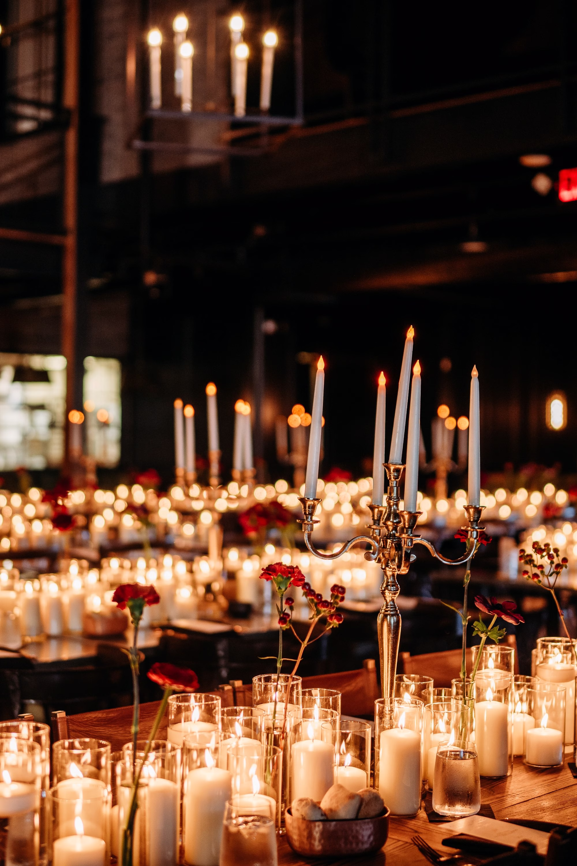 29Moody Green and Red Wedding Inspiration