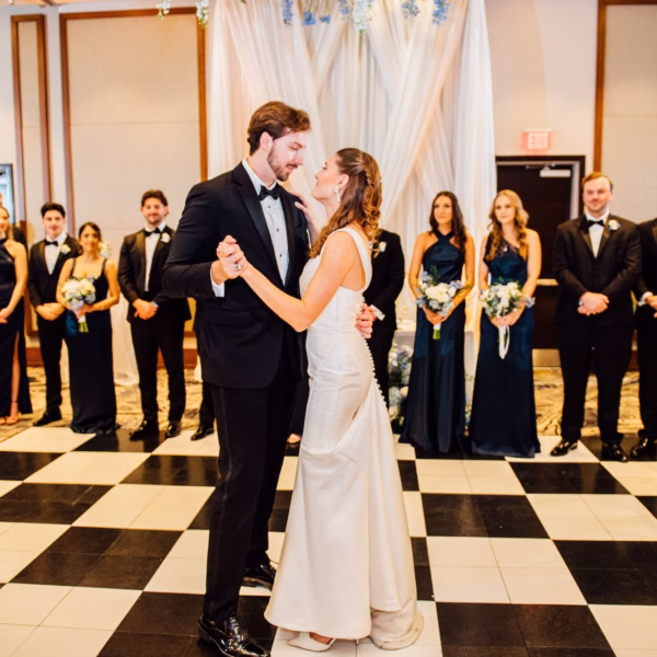 32Elegant Blue Coastal Waterfront Florida Wedding Ideas The CURRENT - Elegant Blue and White Tampa Wedding | The CURRENT Bride and Groom First Dance Wedding Portrait | Tampa Bay Event Venue The Current