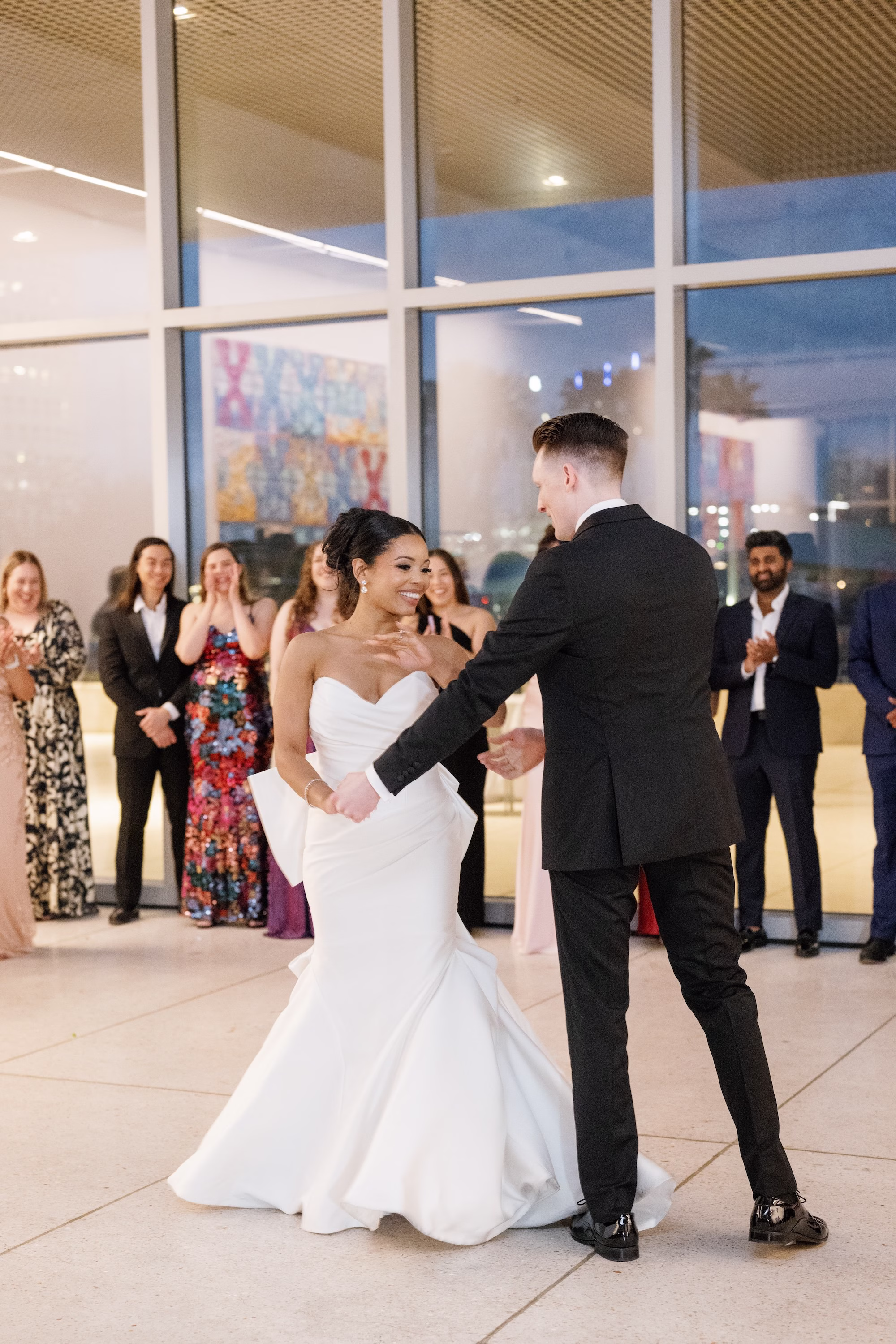 38Timeless Black and White Wedding Inspiration - Modern Black and White Wedding | Tampa Museum of Art Bride and Groom First Dance Wedding Portrait | Tampa Bay DJ Tampa Bay DJ Co