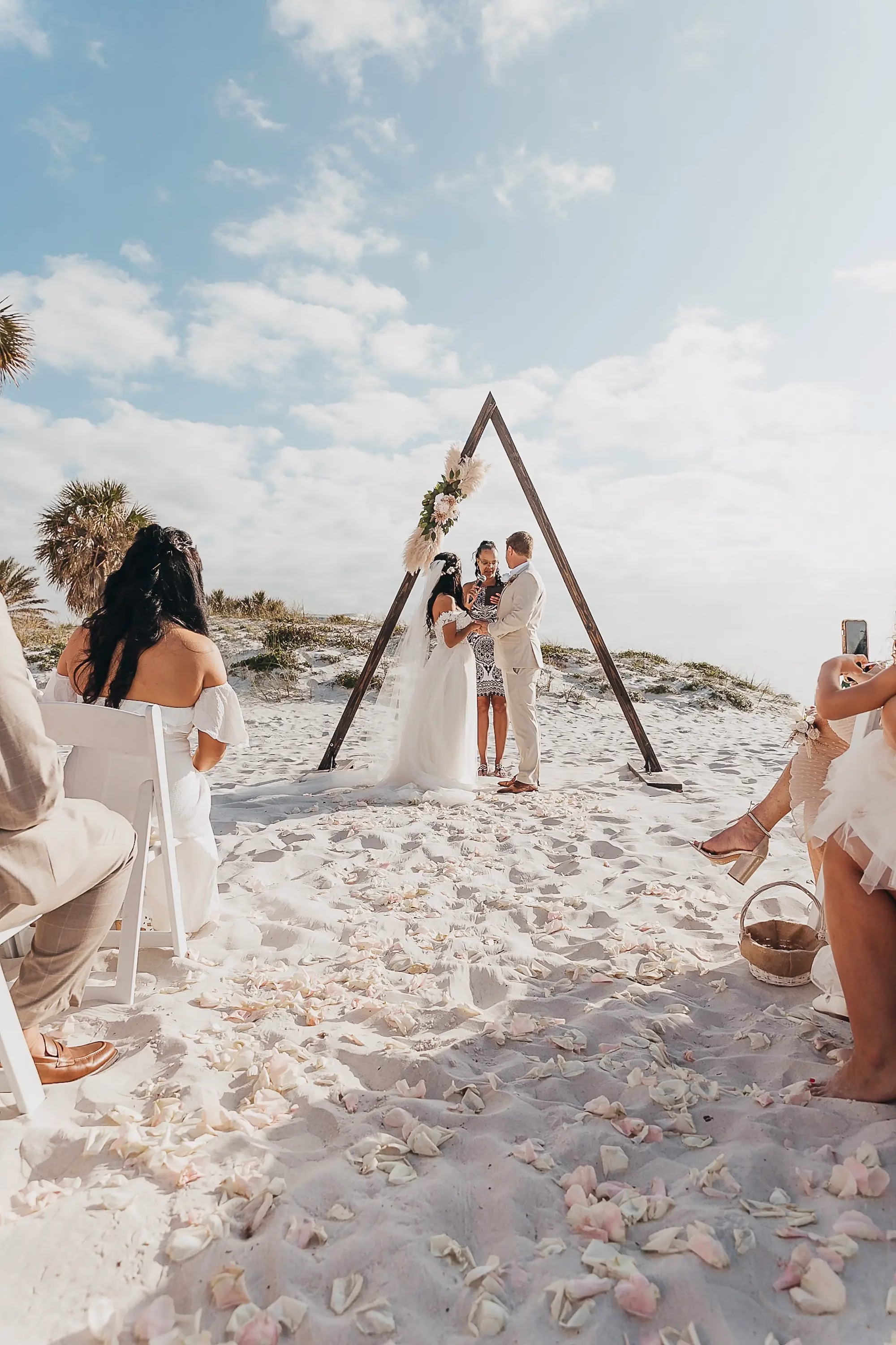 13Neutral Boho Florida Beach Wedding Wyndham Grand Clearwater Beach jpg - Wyndham Grand Clearwater Beach Wedding Expo | Sunday, August 16, 2026 13Neutral Boho Florida Beach Wedding Wyndham Grand Clearwater Beach jpg