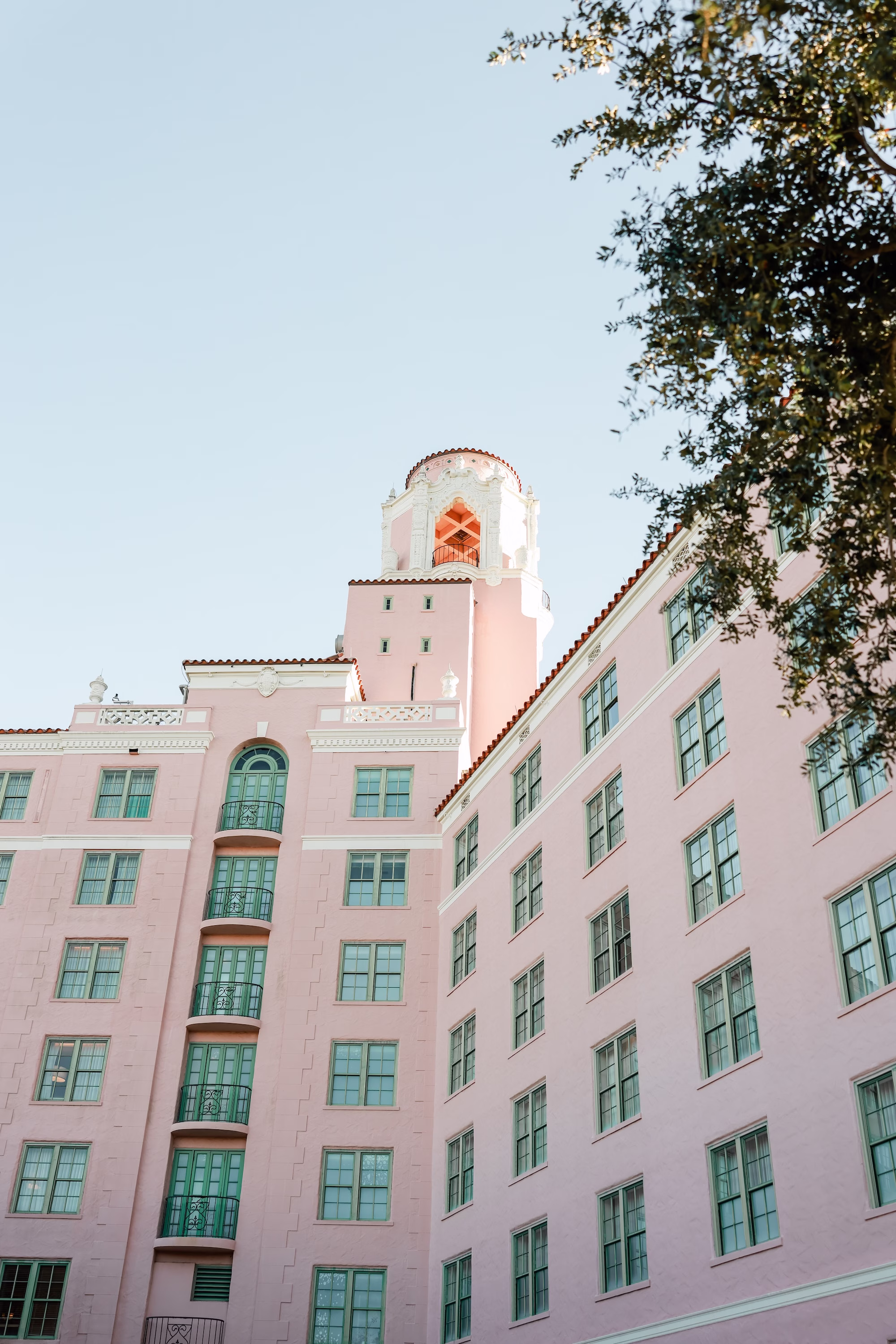 1Timeless White and Green Wedding Inspiration St Pete Venue The Vinoy - Chic Blush and White St. Pete Garden Wedding | The Vinoy St Pete Wedding Venue The Vinoy