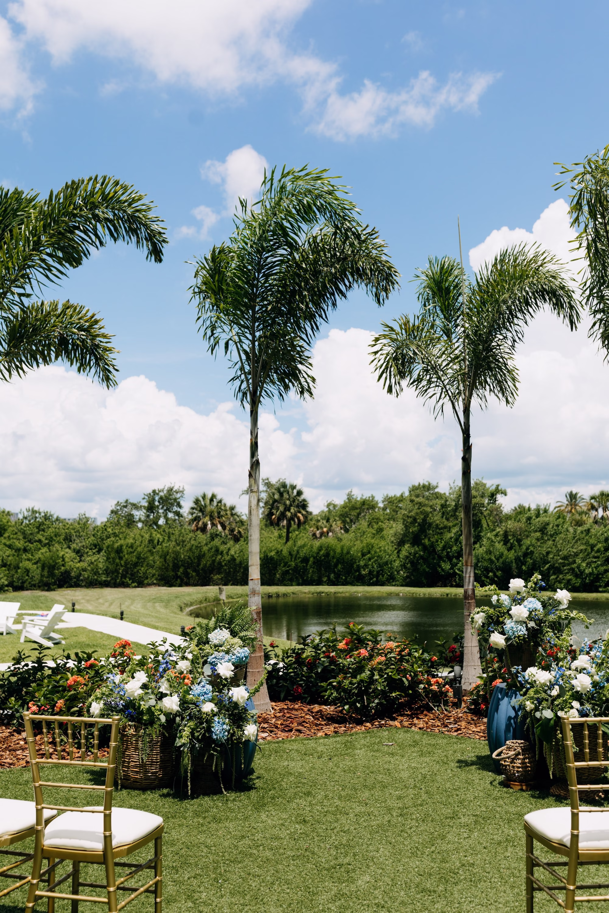 20Modern Blue Coastal Wedding Inspiration - Coastal Dusty Blue Waterfront Wedding Inspiration | Grand Hyatt Tampa Bay White and Blue Wedding Ceremony Altar Floral Decor Ideas | Tampa Bay Florist La Maison des Fleurs