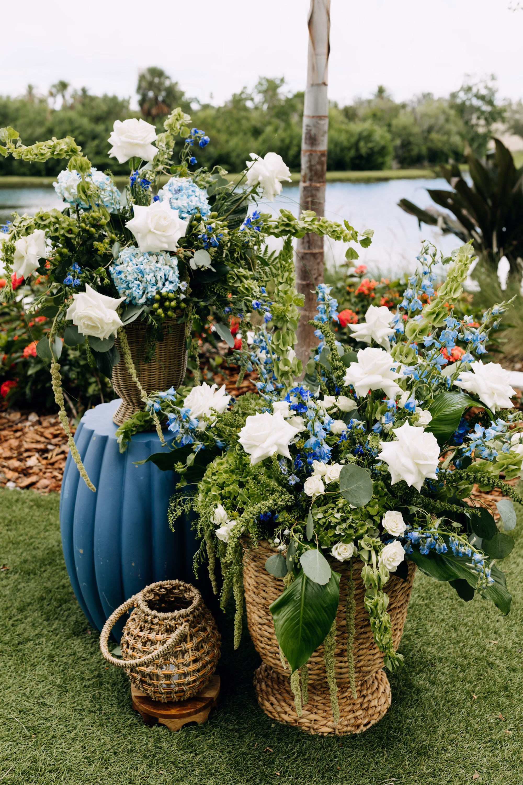 21Modern Blue Coastal Wedding Inspiration - Coastal Dusty Blue Waterfront Wedding Inspiration | Grand Hyatt Tampa Bay White and Blue Wedding Ceremony Altar Floral Decor Ideas | Tampa Bay Florist La Maison des Fleurs