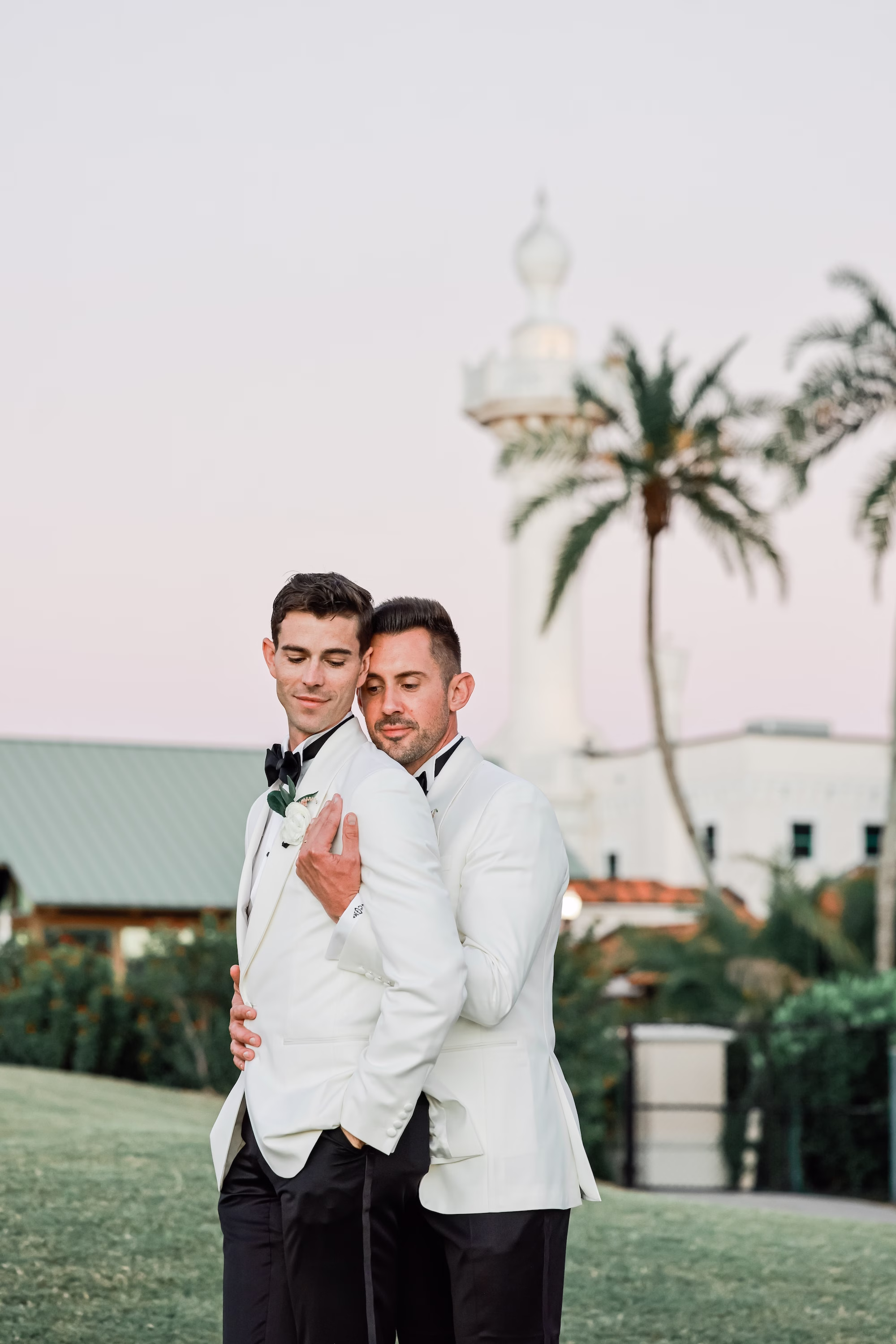 36Timeless White and Green Wedding Inspiration St Pete Venue The Vinoy - Chic Blush and White St. Pete Garden Wedding | The Vinoy Groom and Groom Wedding Portrait | St Pete Photographer Lifelong Photography Studio | Event Venue The Vinoy