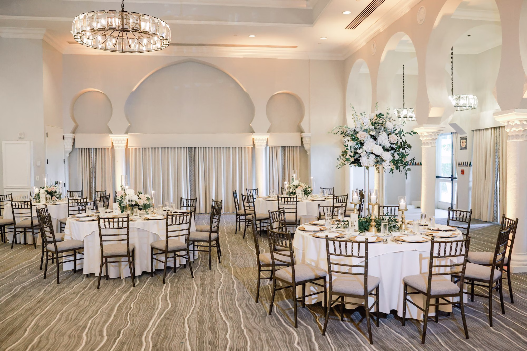 39Timeless White and Green Wedding Inspiration St Pete Venue The Vinoy - Chic Blush and White St. Pete Garden Wedding | The Vinoy Timeless White and Green Wedding Reception Decor Inspiration | St Pete Event Venue The Vinoy