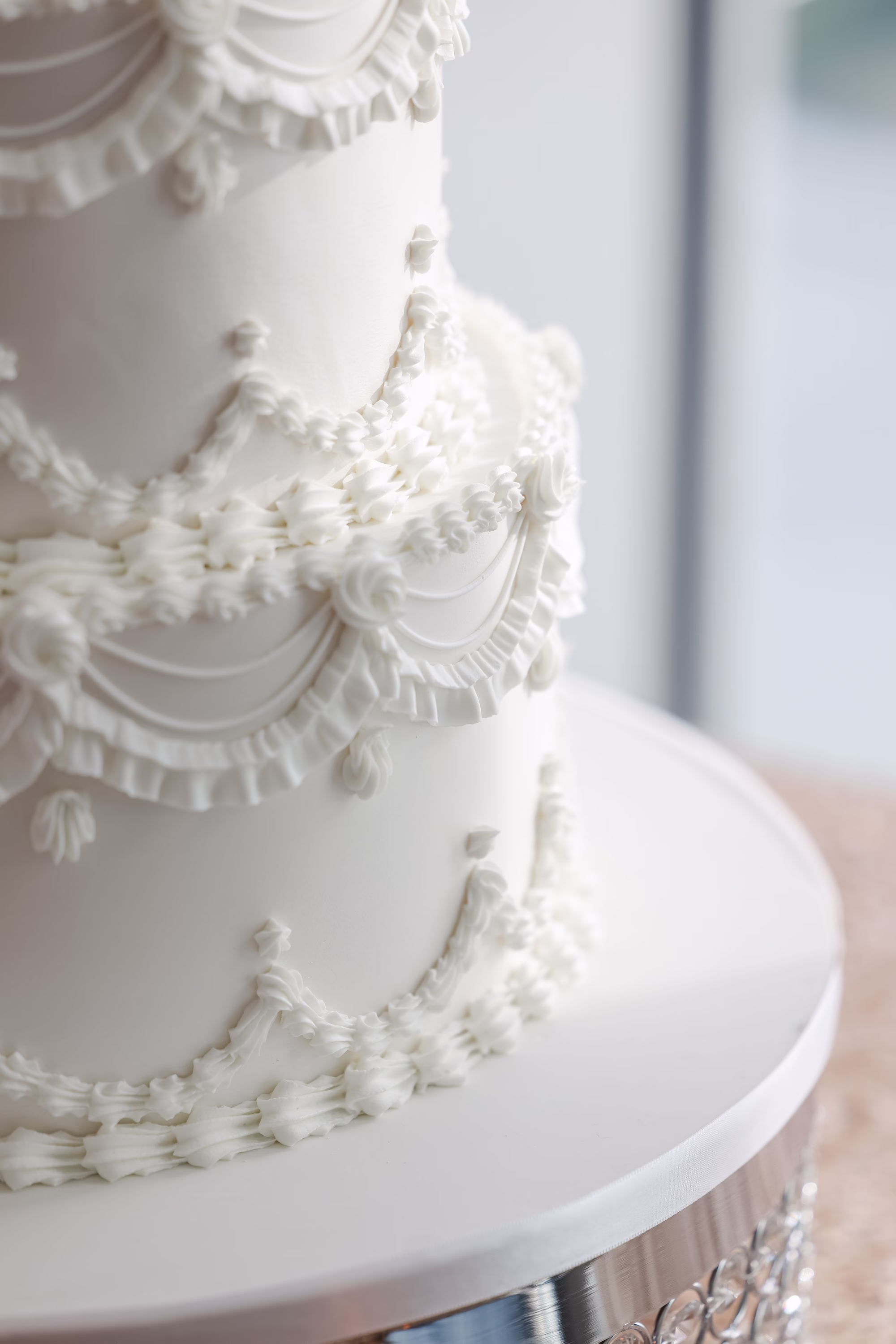 45Elegant Light Blue Coastal Florida Wedding Ideas - Elegant Blue Modern Coastal Wedding | Opal Sands Clearwater Beach Elegant White Three-Tier Wedding Cake with Vintage Piped Scallops and Pearl Details Ideas