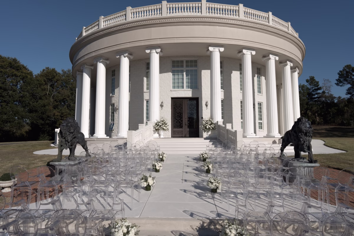 Elegant Ivory Wedding Ceremony Decor Inspiration | Clear Acrylic Ghost Ceremony Chairs Ideas | Tarpon Springs Event Venue Whitehurst Gallery